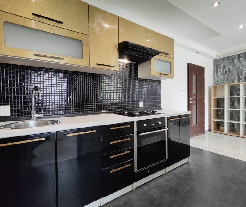 Invest & Real | 1,5 - izbový byt | Severná | Moldava n/B