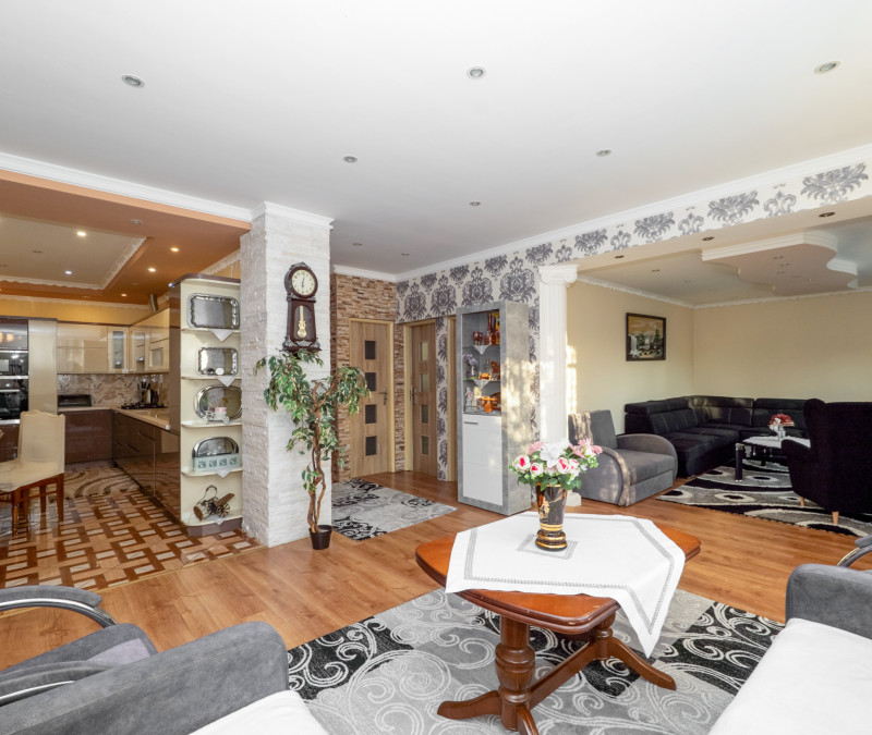 Priestranný dom s jedinečnou atmosférou | Streda n/ Bodrogom