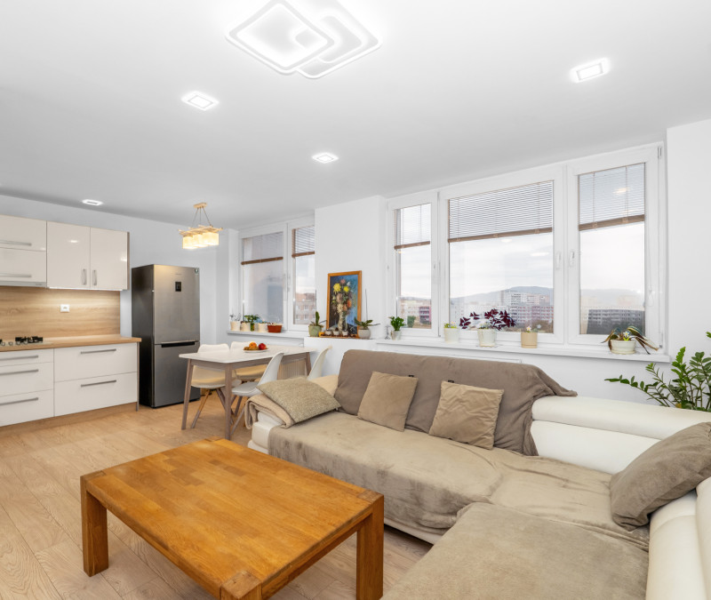 3-izbový byt po rekonštrukcii | Rovníková - Košice–Nad jazerom