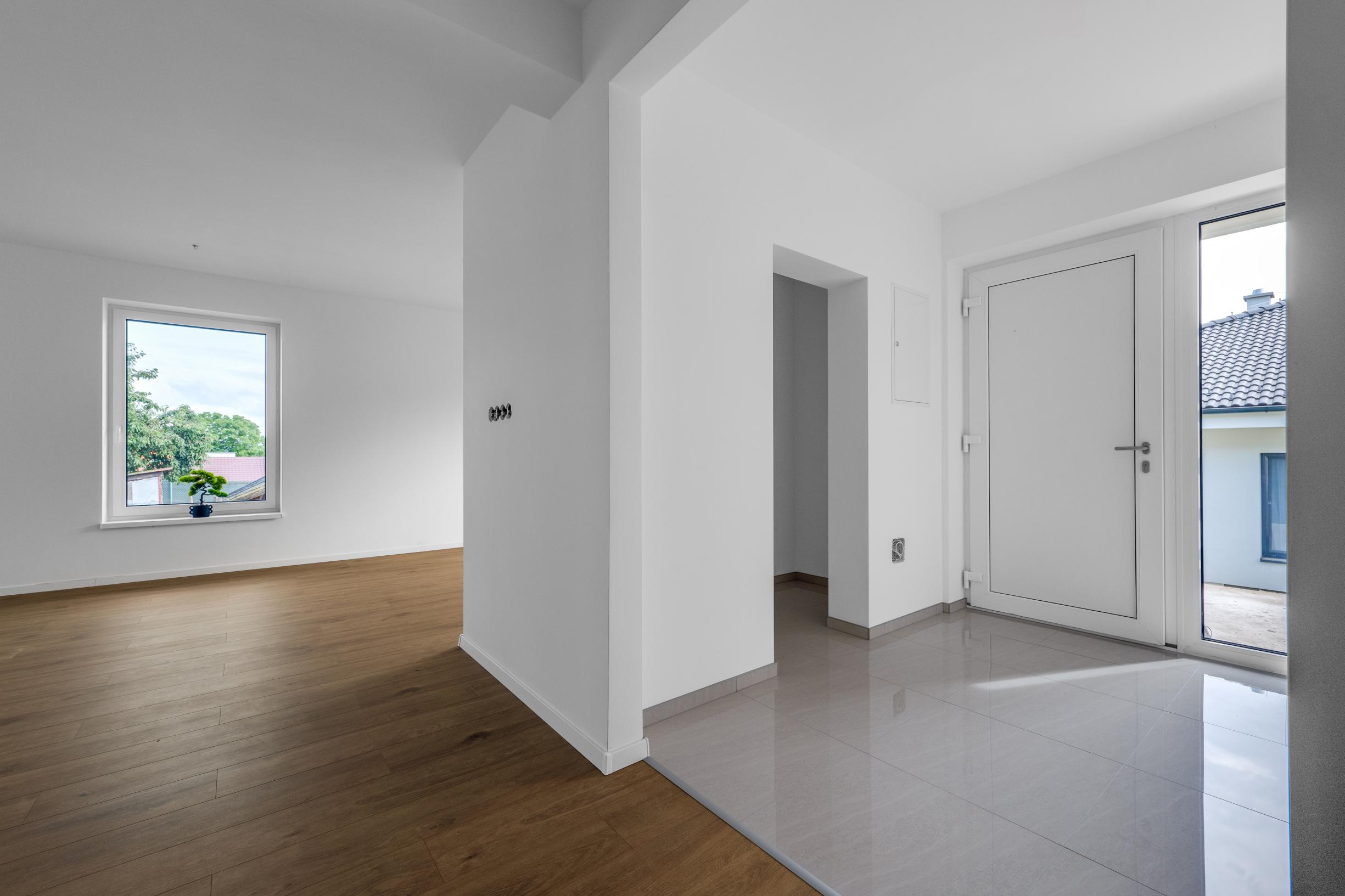 REZERVOVANÉ | NOVOSTAVBA | Moderný bungalov | NA KĽÚČ | Drienov