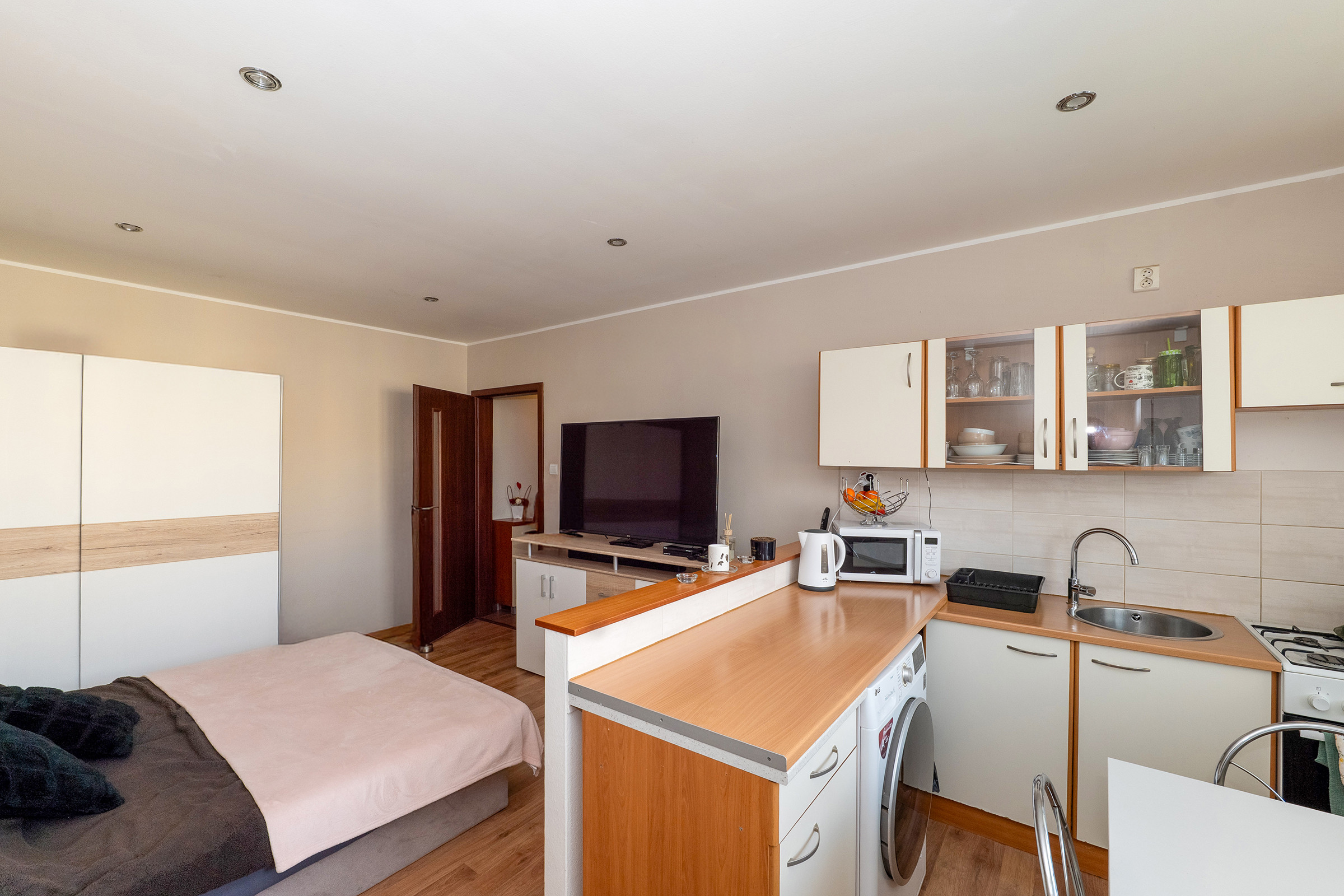 REZERVOVANÉ | 1,5-izbový byt po rekonštrukcii | Terasa