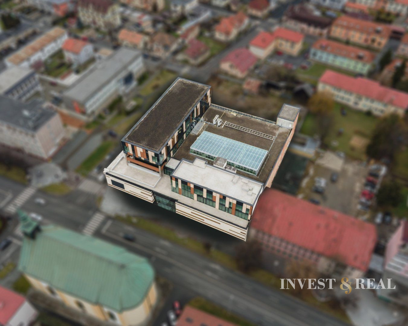 Invest & Real | Polyfunkčná budova | Obchodné priestory | Bytový dom | Bardejov