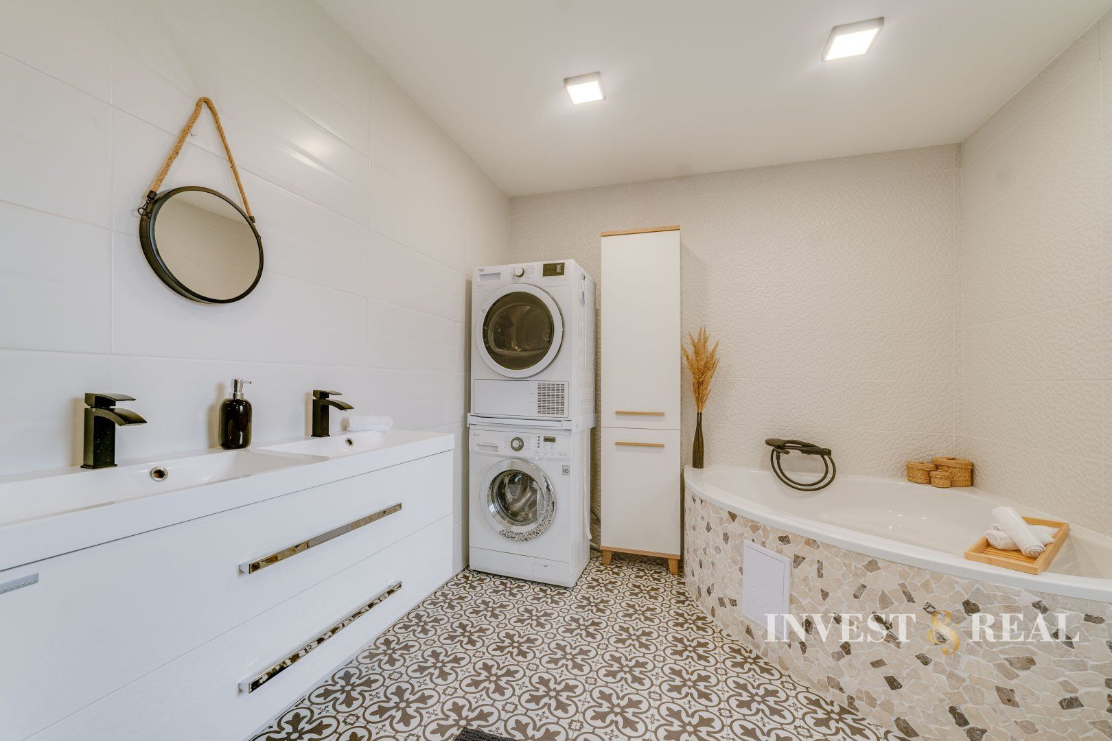 Priestranný rodinný dom | Valaliky