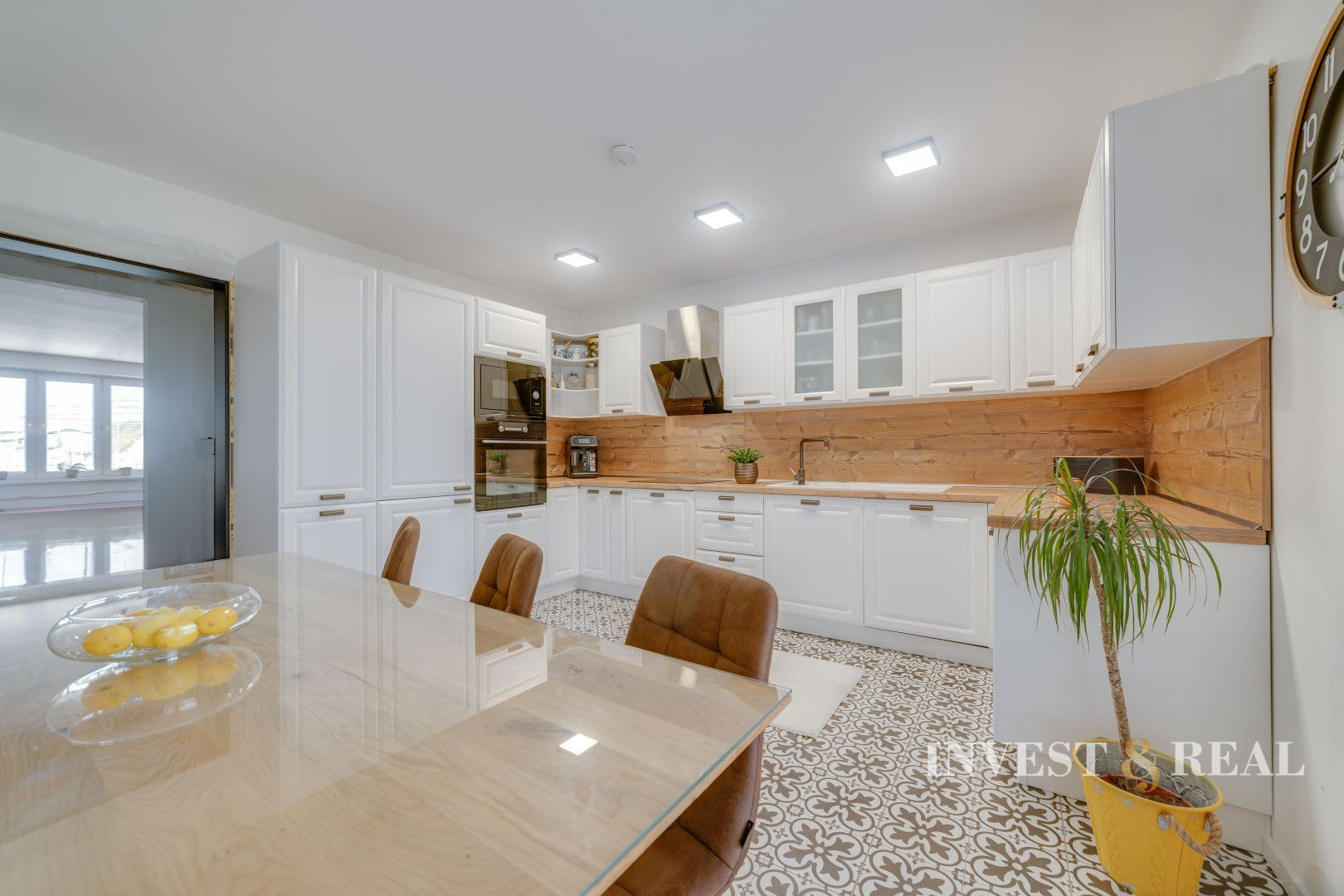 Priestranný rodinný dom | Valaliky