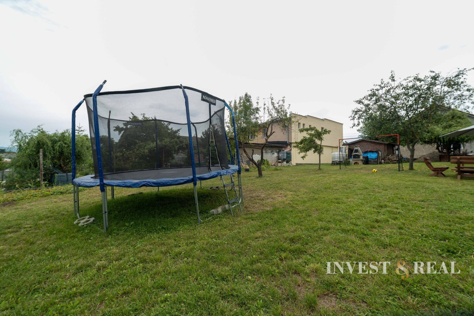 Priestranný rodinný dom | Valaliky