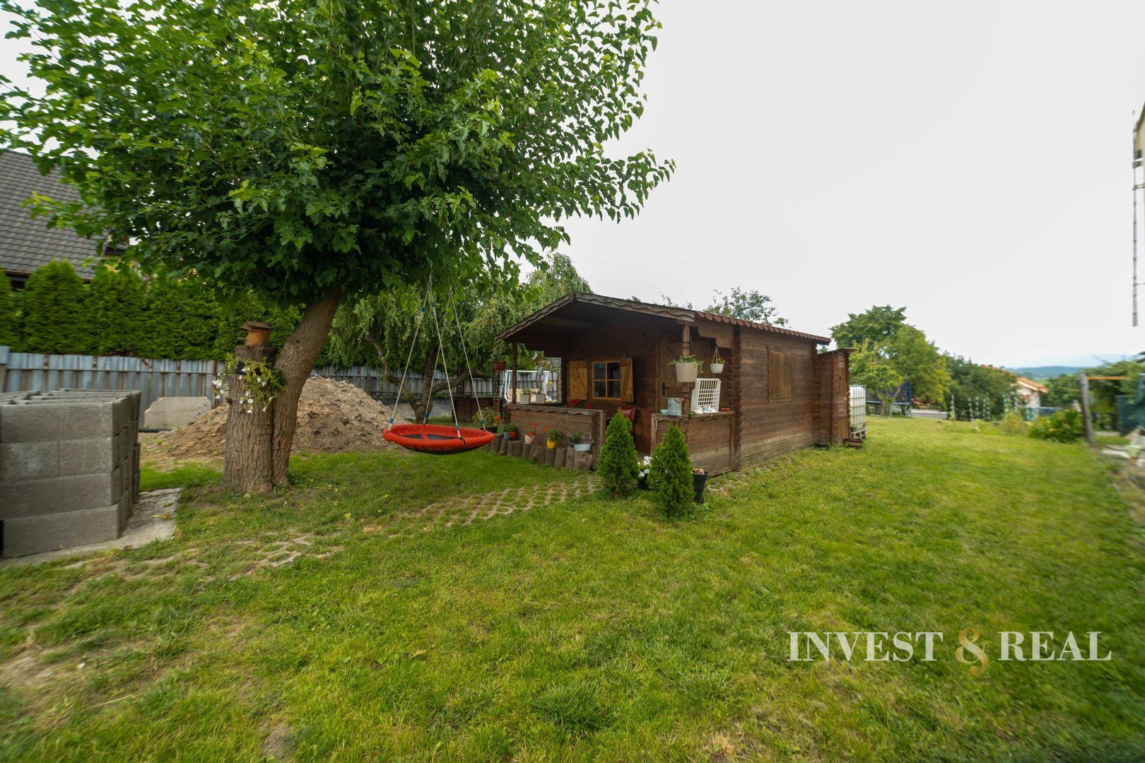 Priestranný rodinný dom | Valaliky