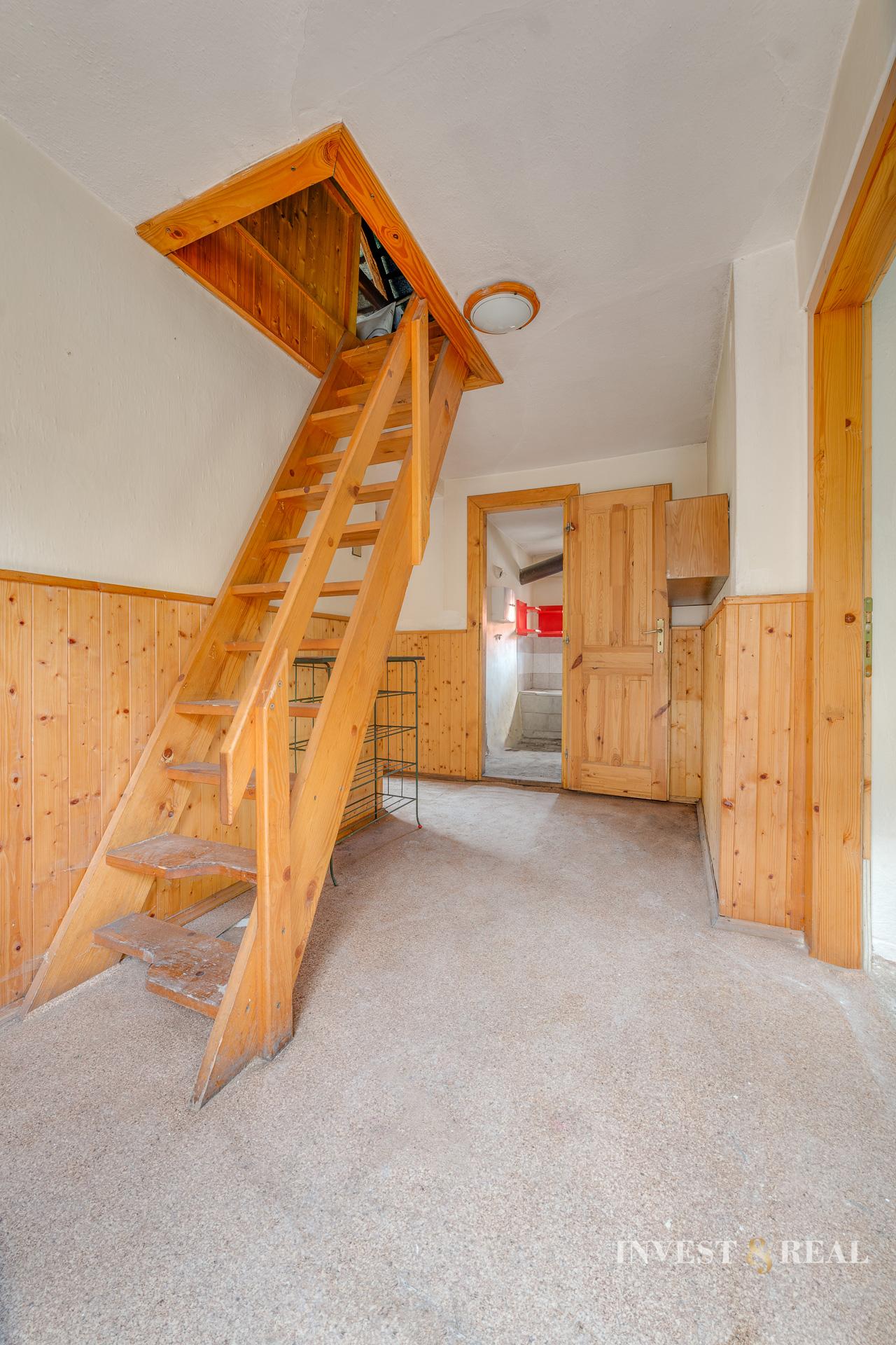 Starší rodinný dom s potenciálom v banskej obci | Smolník