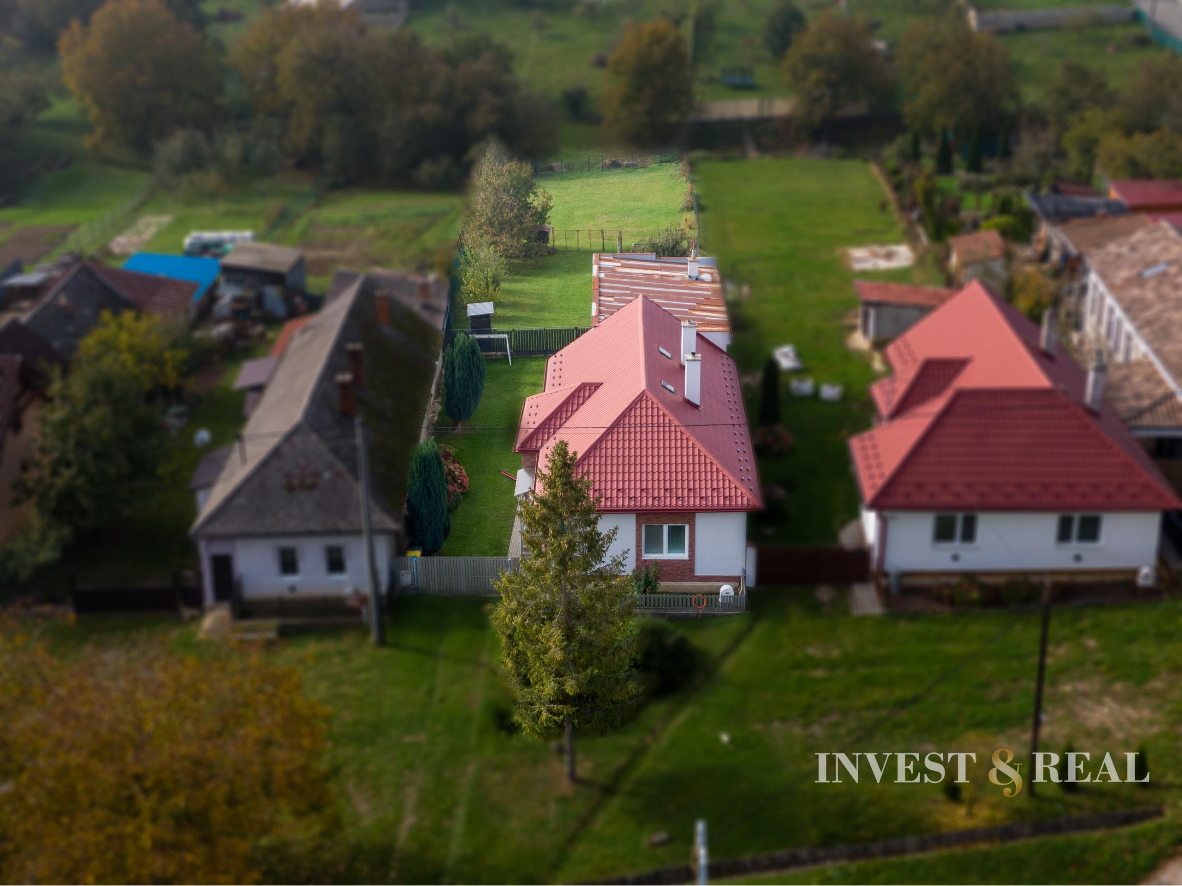 Príjemný dvojgeneračný rodinný dom | 1794 m² | Šemša