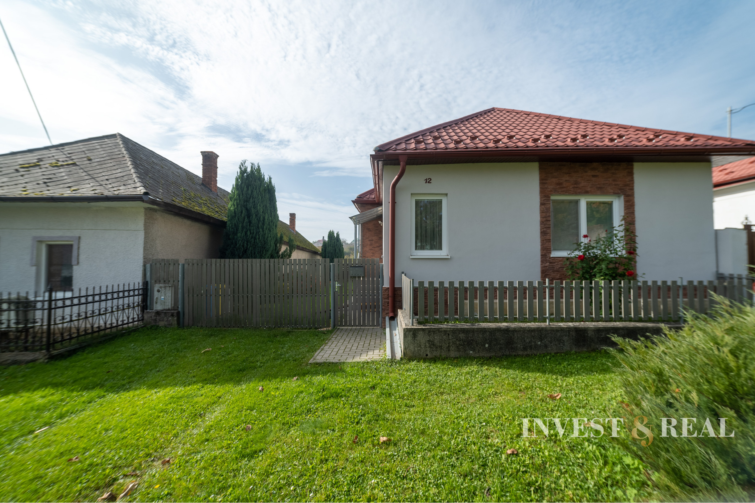 Príjemný dvojgeneračný rodinný dom | 1794 m² | Šemša