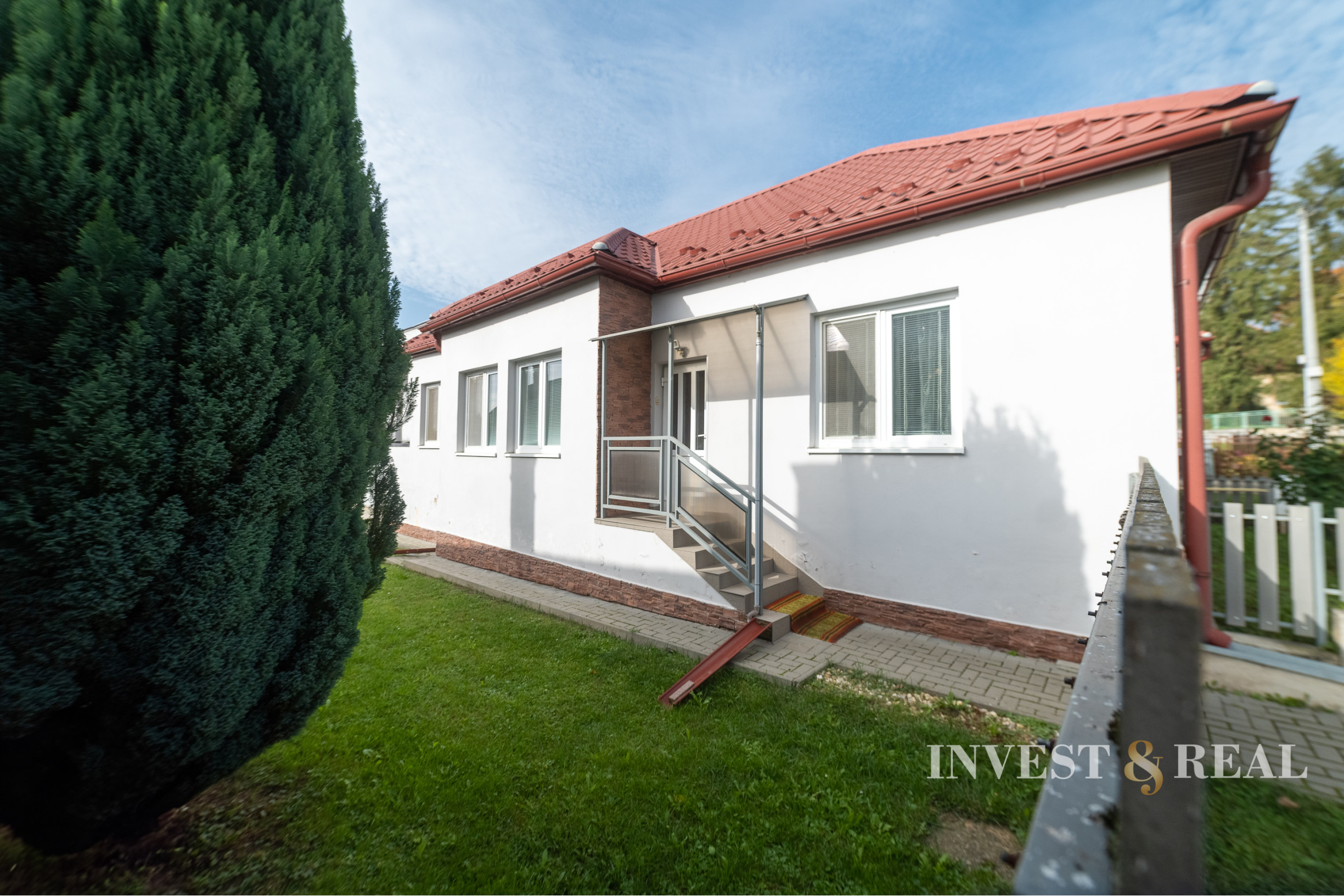 Príjemný dvojgeneračný rodinný dom | 1794 m² | Šemša