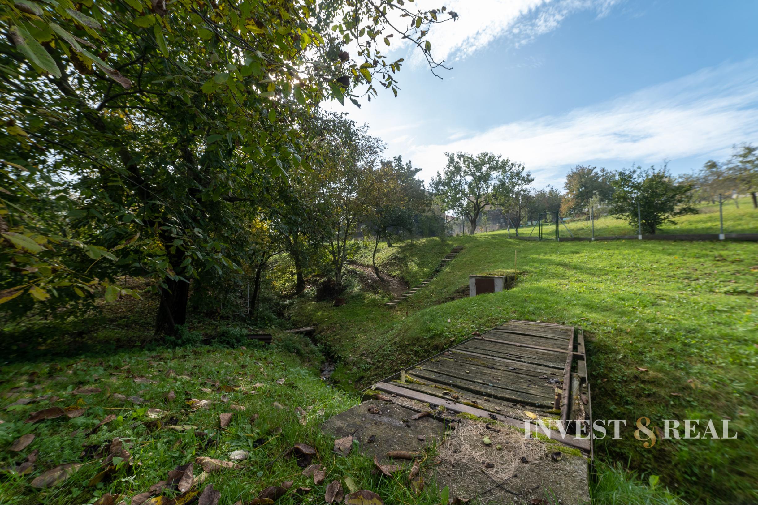 Príjemný dvojgeneračný rodinný dom | 1794 m² | Šemša