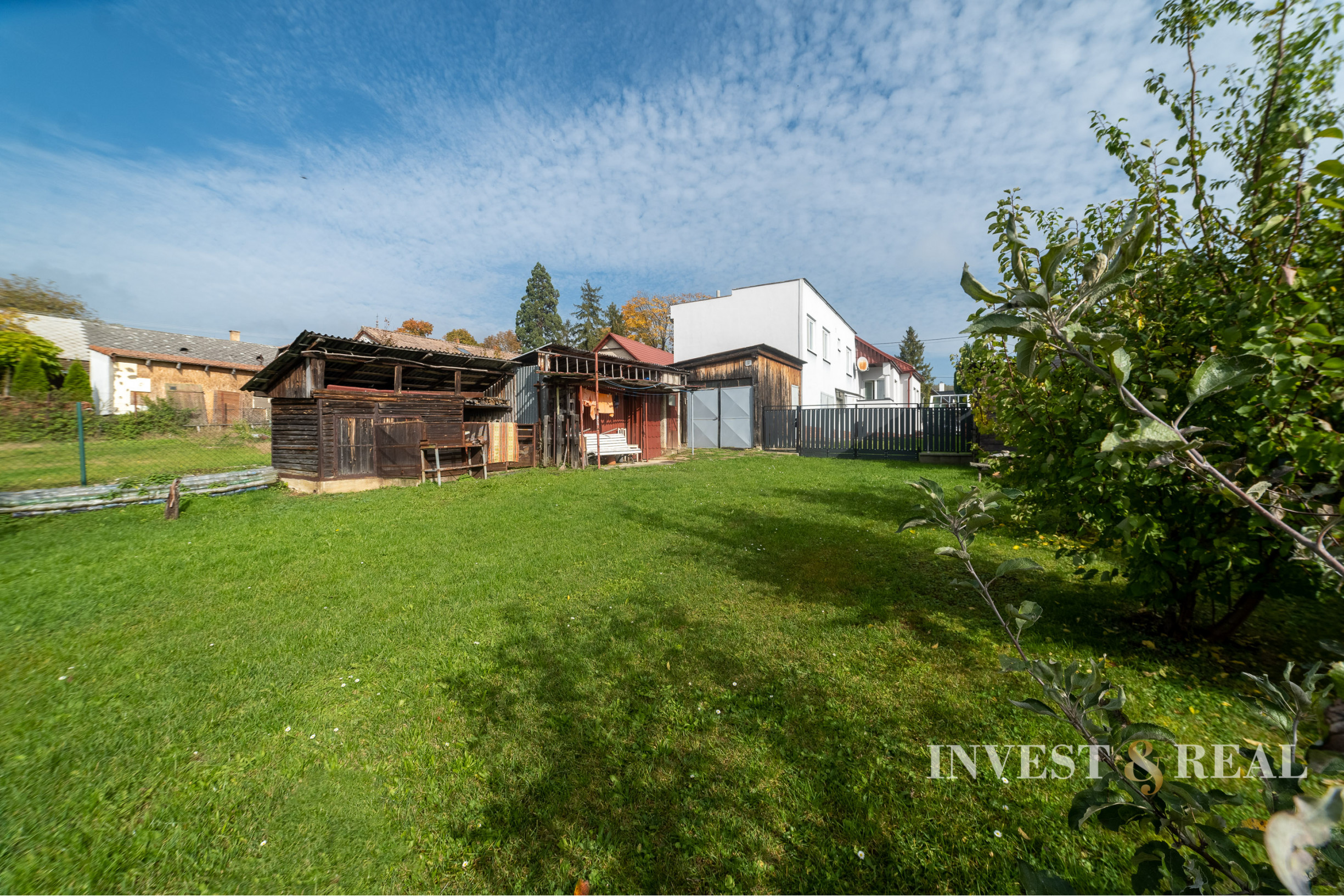 Príjemný dvojgeneračný rodinný dom | 1794 m² | Šemša