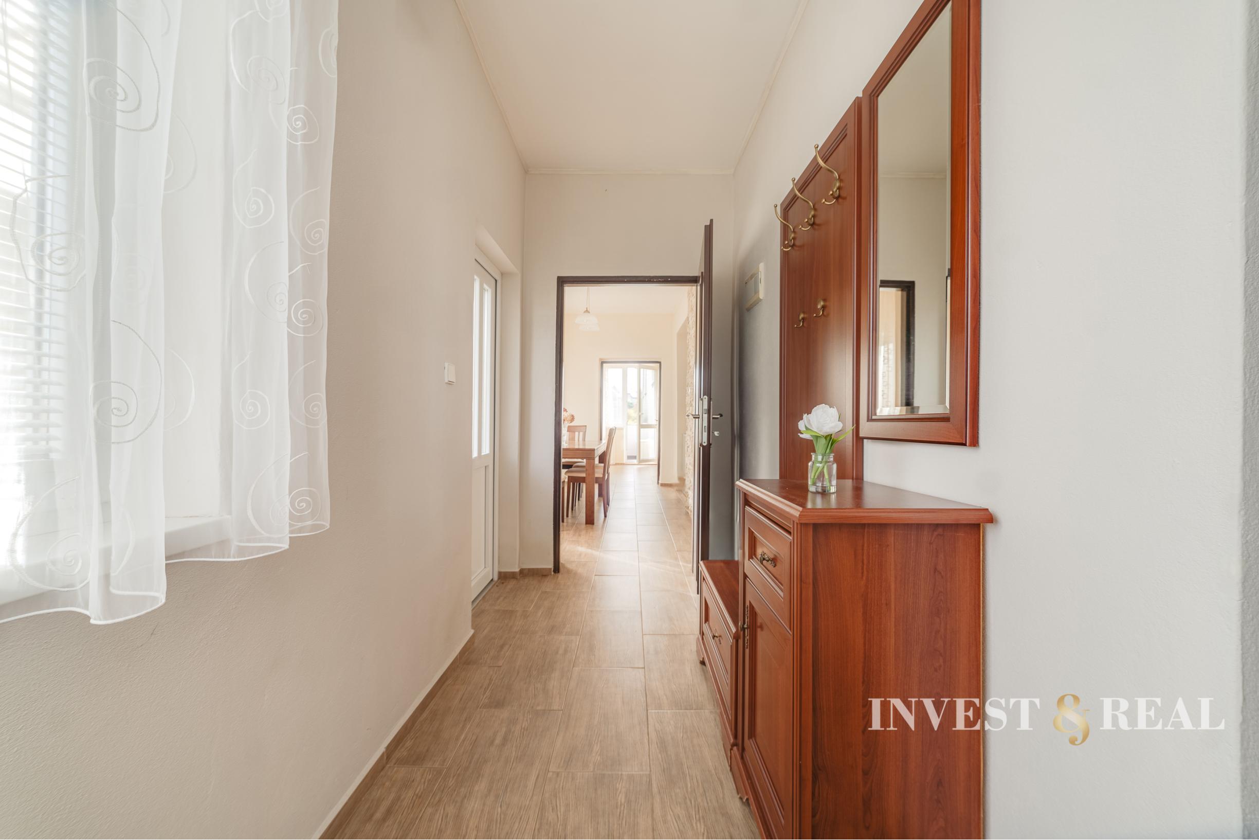 Príjemný dvojgeneračný rodinný dom | 1794 m² | Šemša