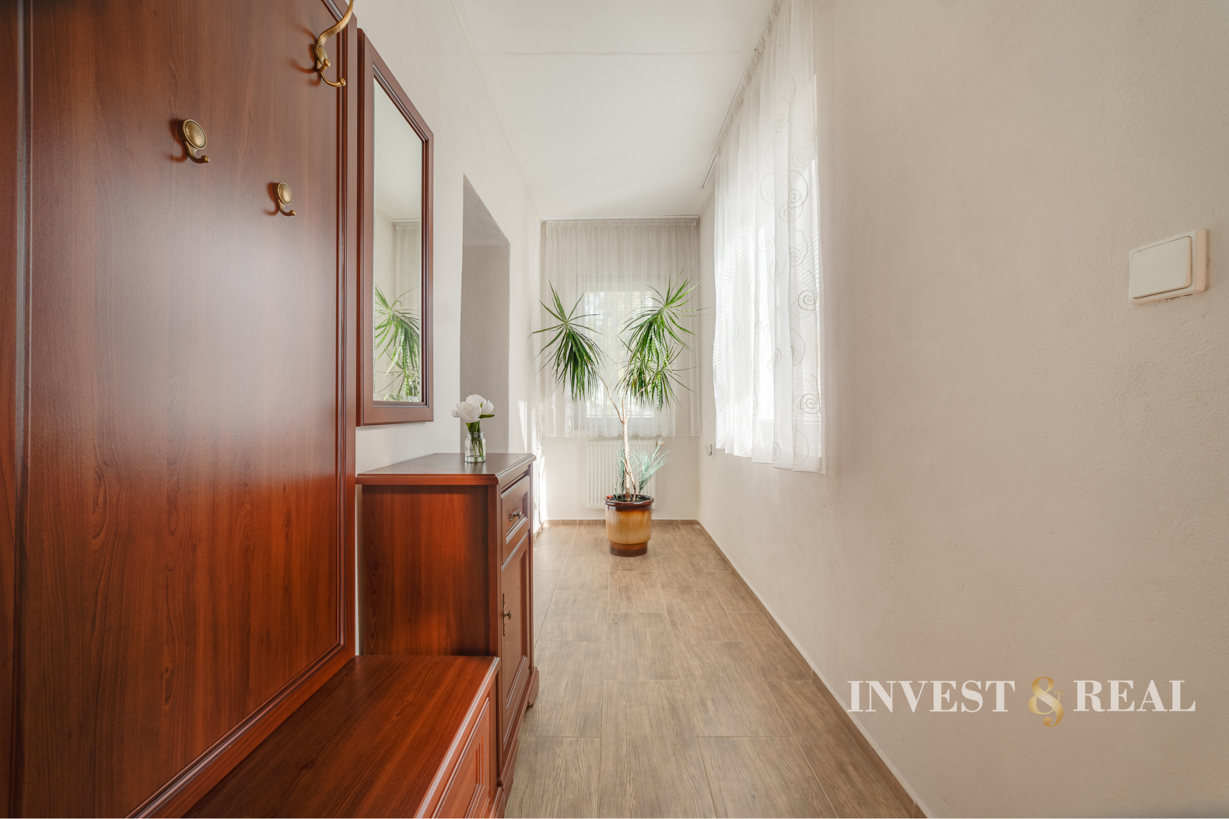 Príjemný dvojgeneračný rodinný dom | 1794 m² | Šemša