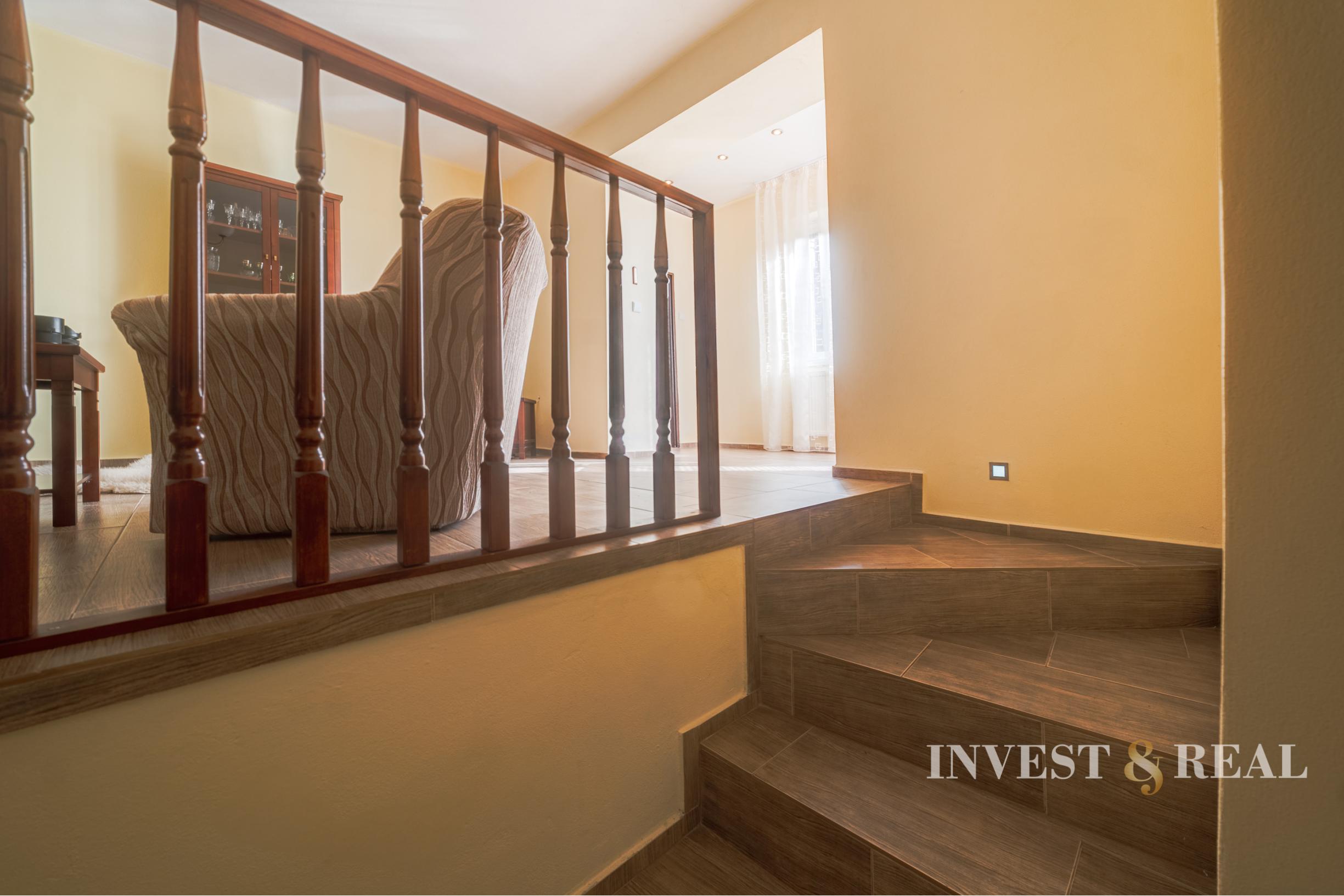 Príjemný dvojgeneračný rodinný dom | 1794 m² | Šemša