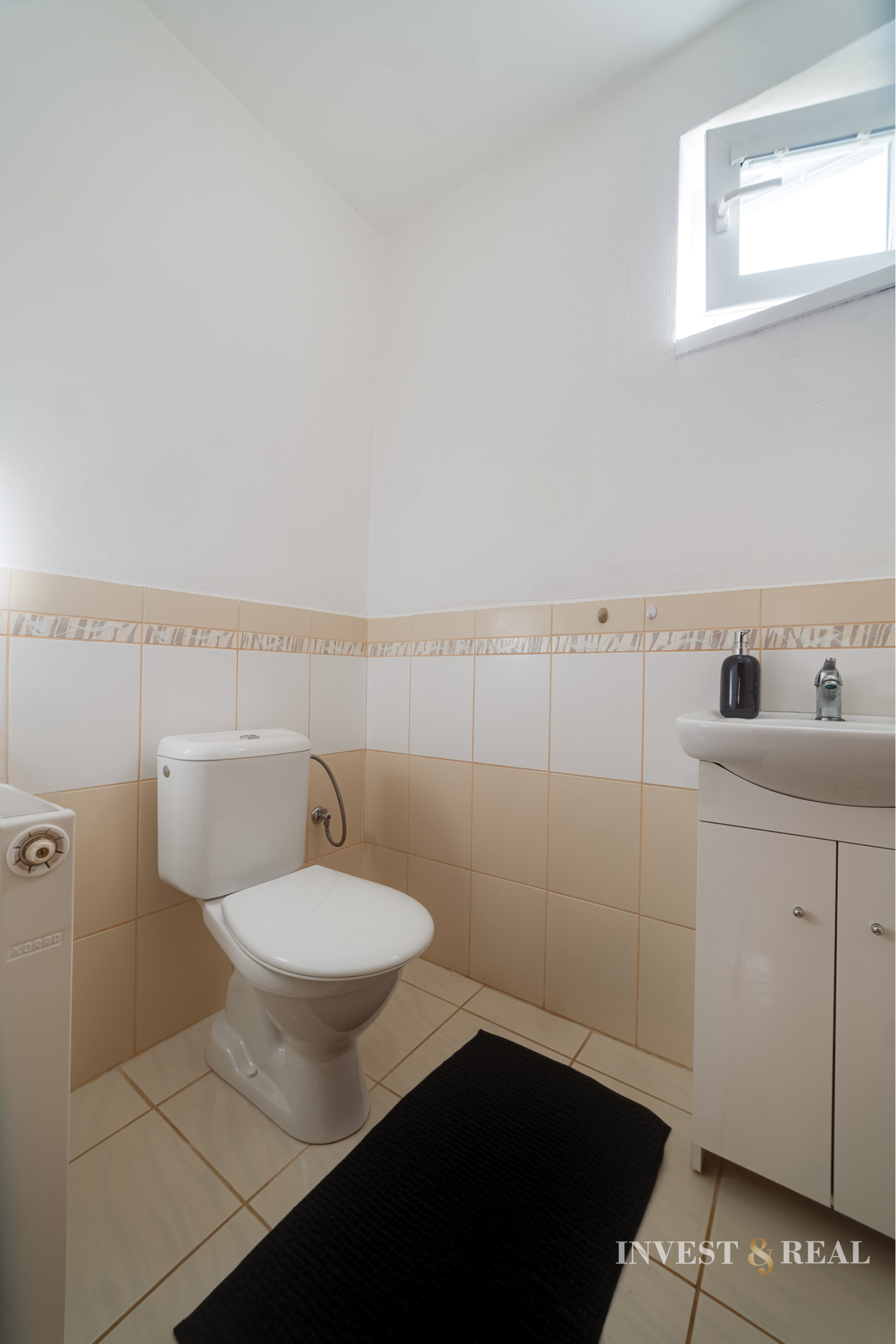 Príjemný dvojgeneračný rodinný dom | 1794 m² | Šemša