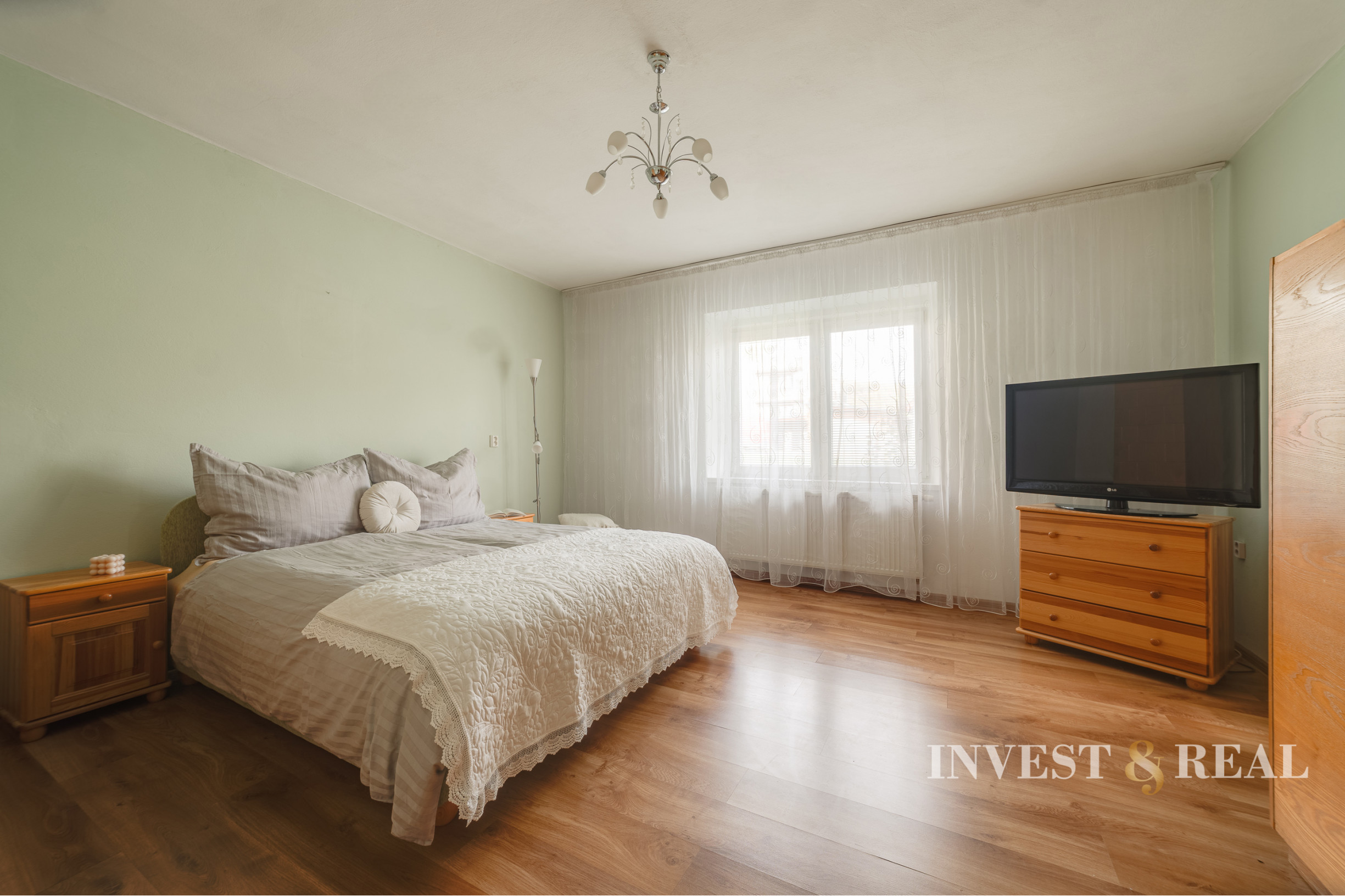 Príjemný dvojgeneračný rodinný dom | 1794 m² | Šemša