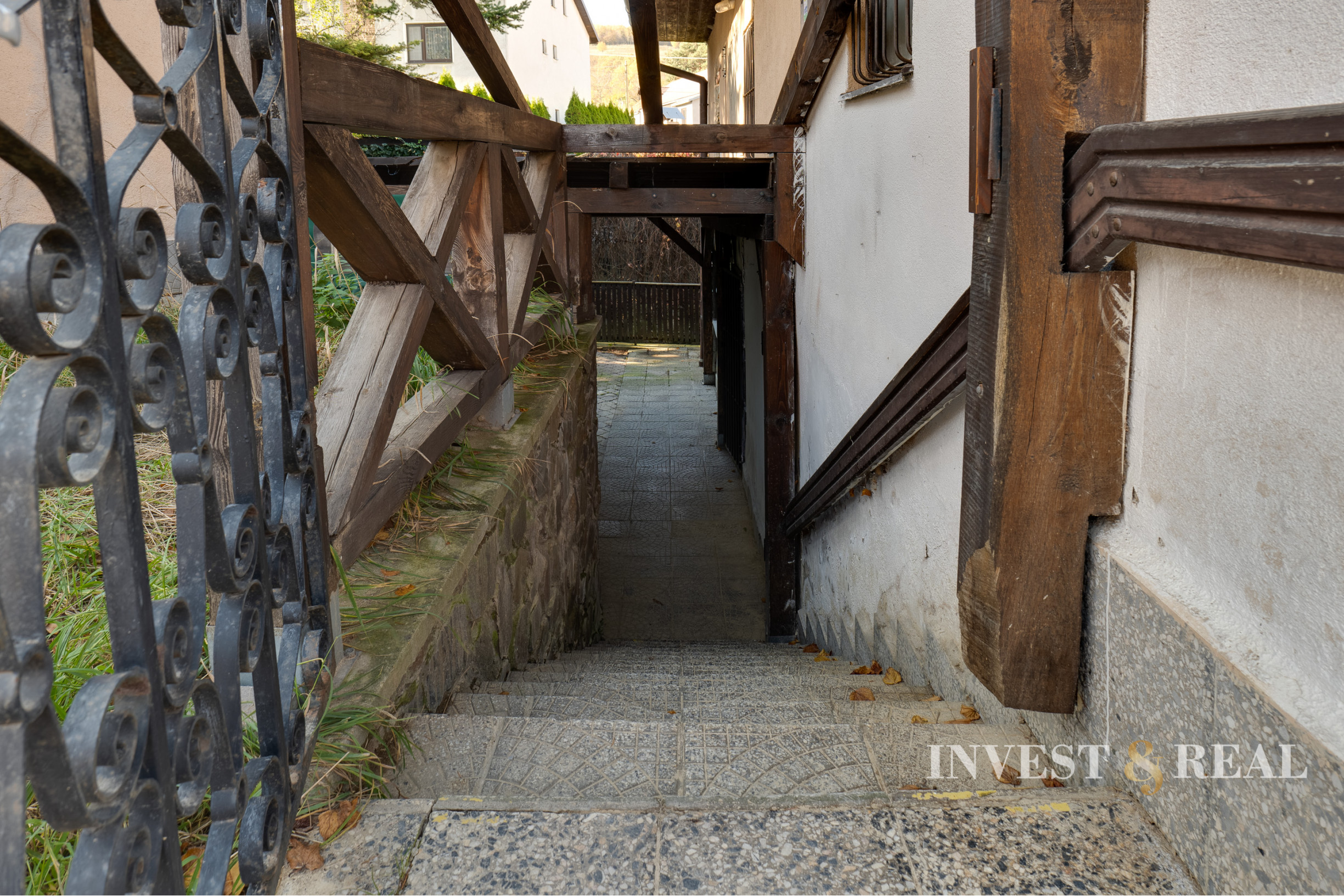 Polyfunkčný dom s potenciálom | Košice - Kavečany