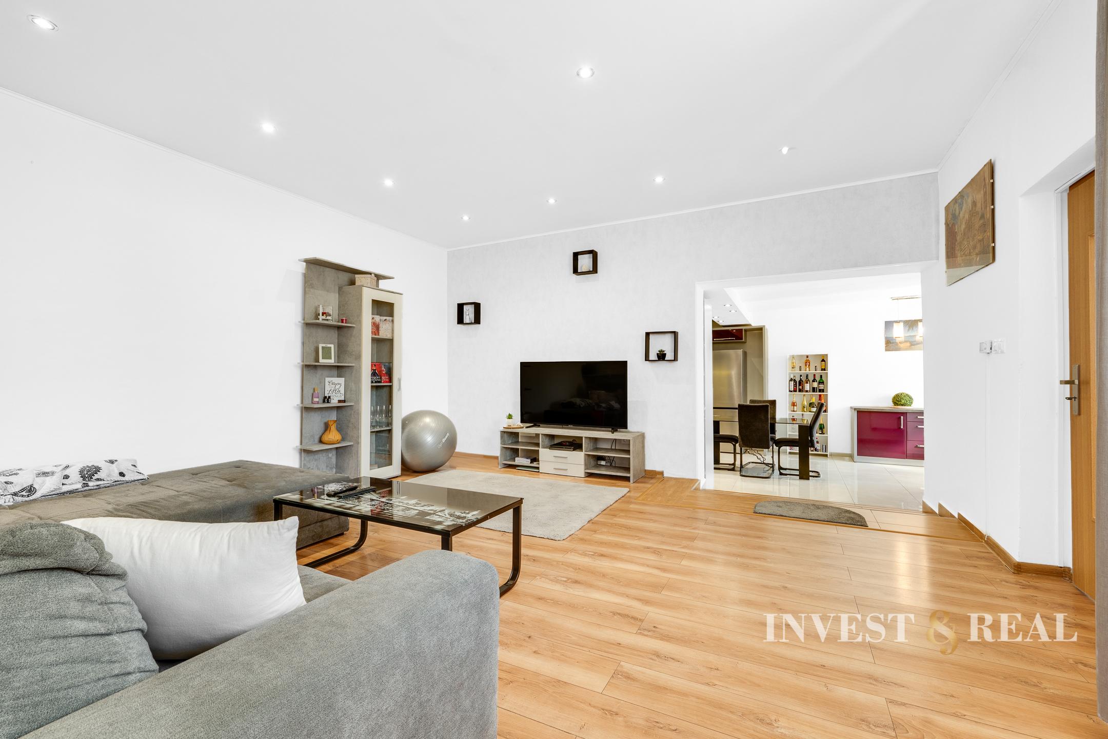 REZERVOVANÉ | Rodiný dom s altánkom | Nižná Myšľa