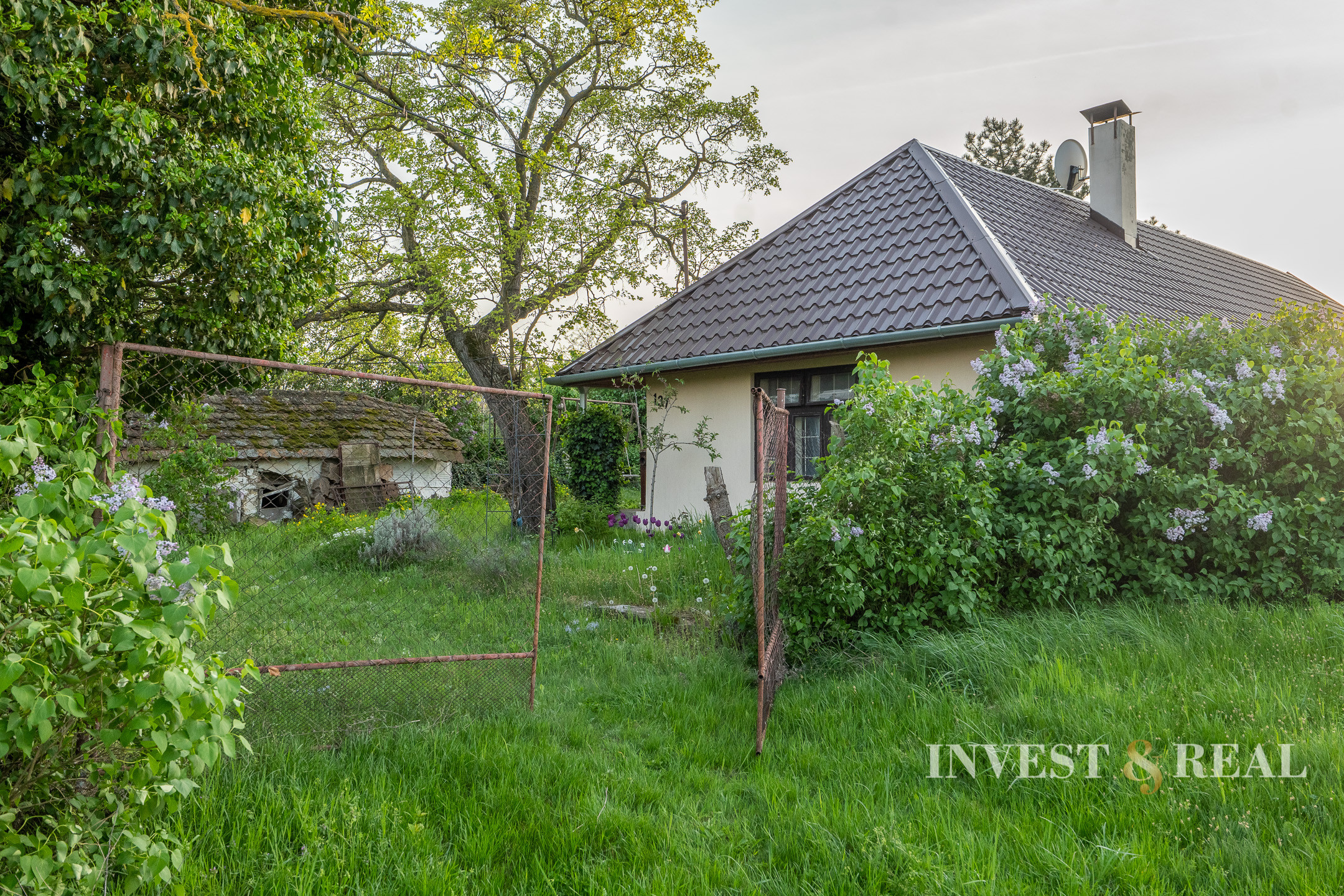 REZERVOVANÉ | Romantická chalupa | Ladmovce