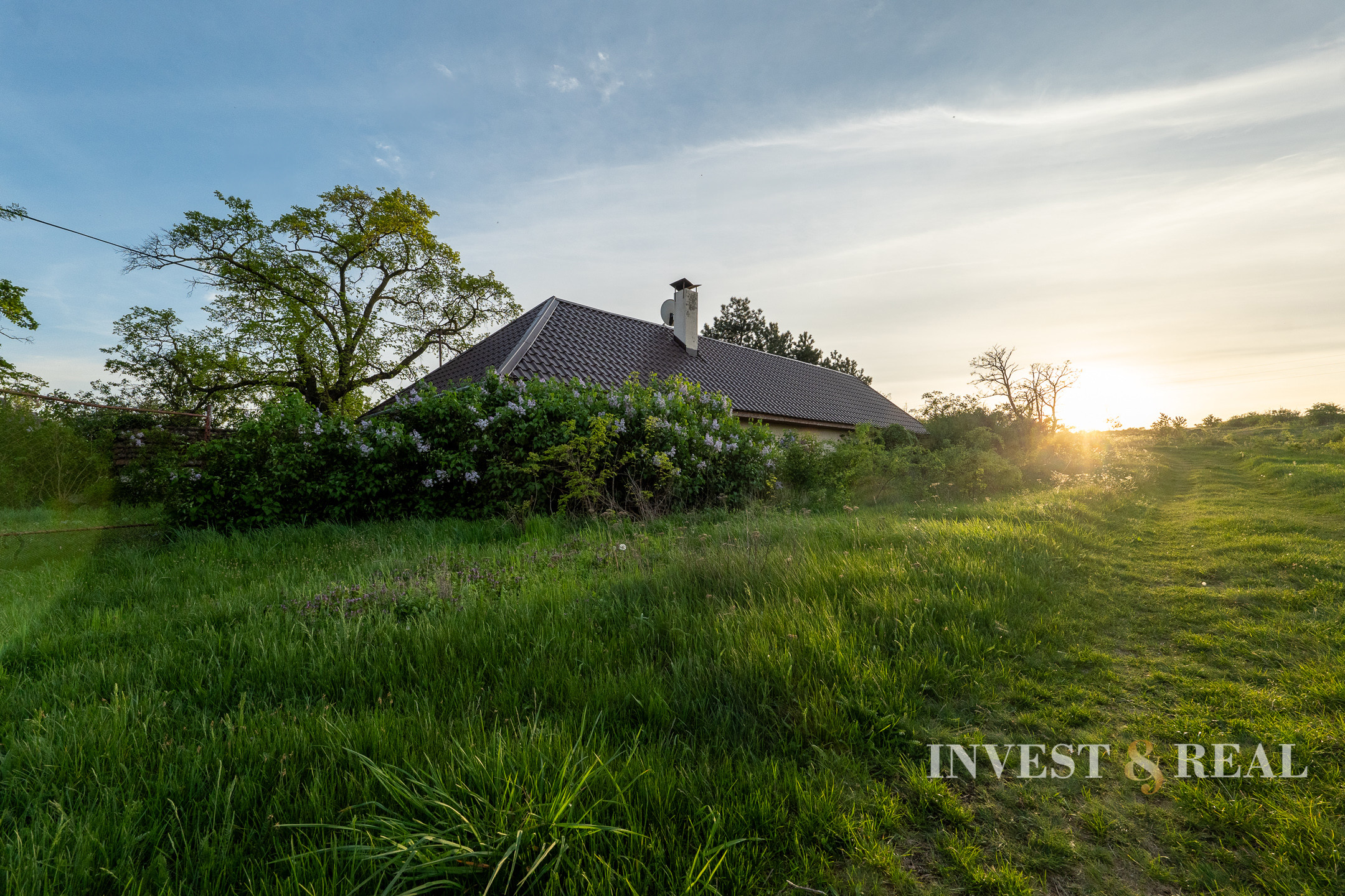 REZERVOVANÉ | Romantická chalupa | Ladmovce