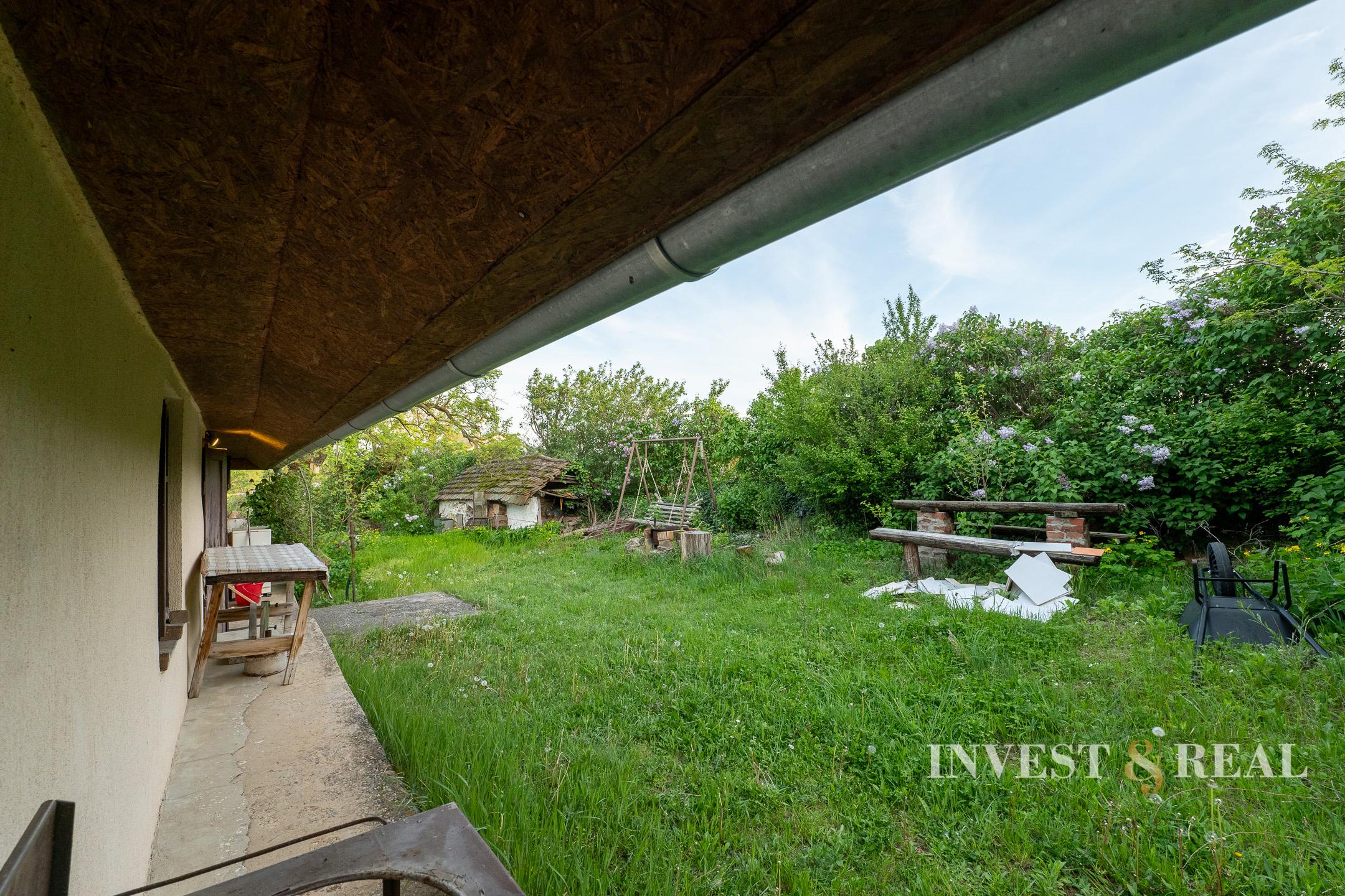 REZERVOVANÉ | Romantická chalupa | Ladmovce