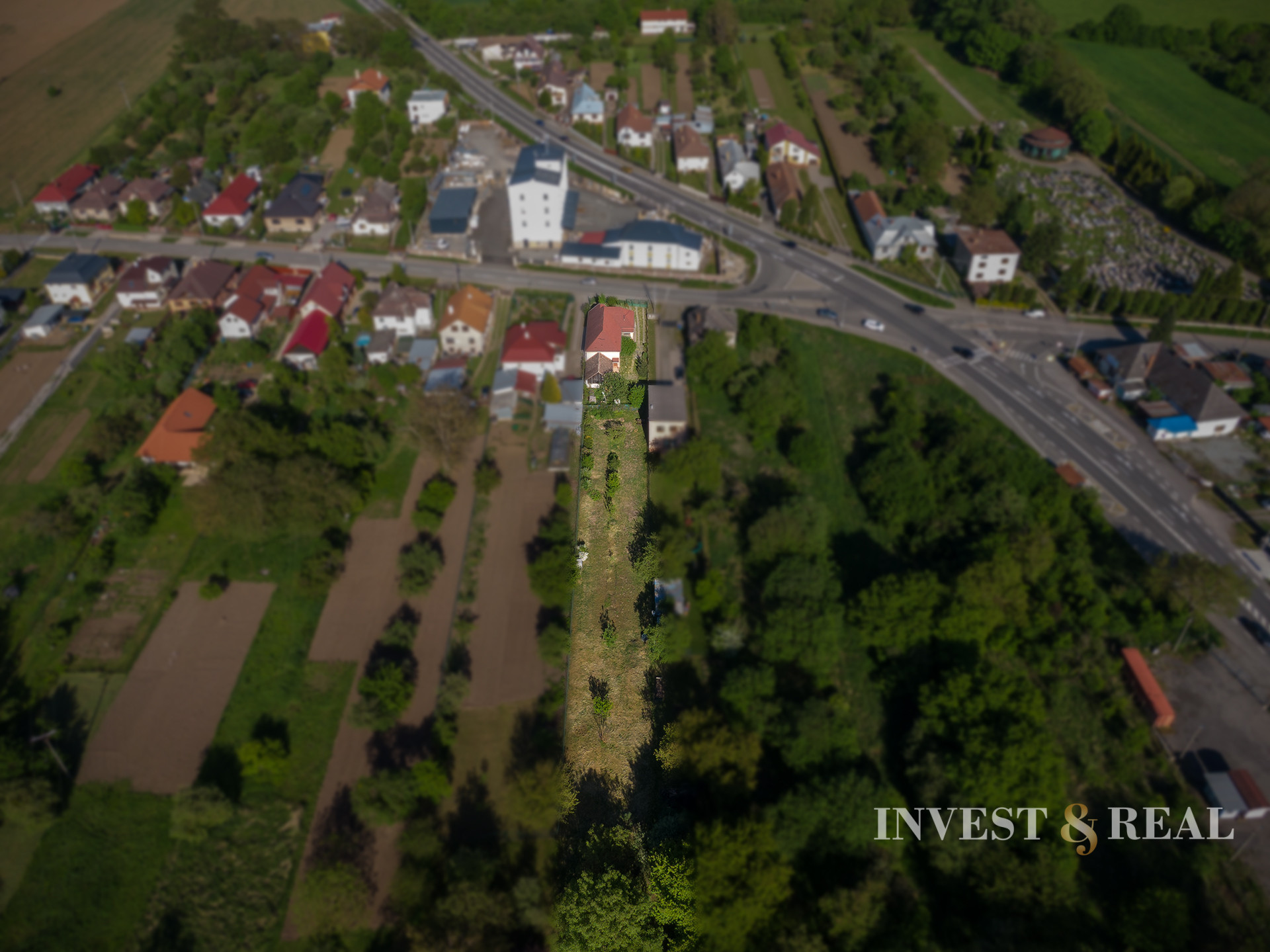 Rodinný dom v stave holodomu s priestranným pozemkom - Košické Oľšany