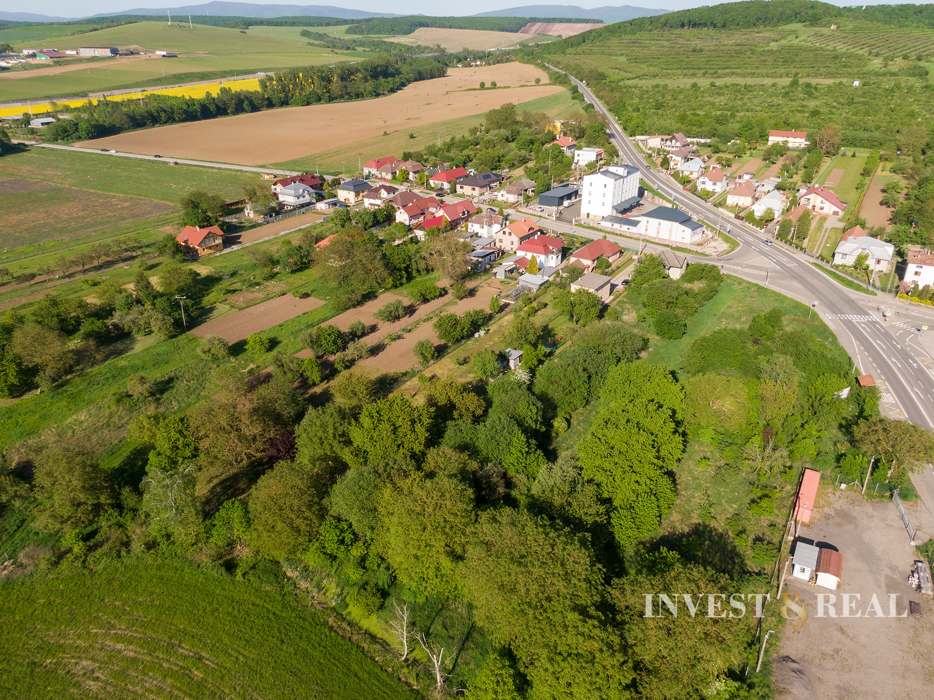 Rodinný dom v stave holodomu s priestranným pozemkom - Košické Oľšany