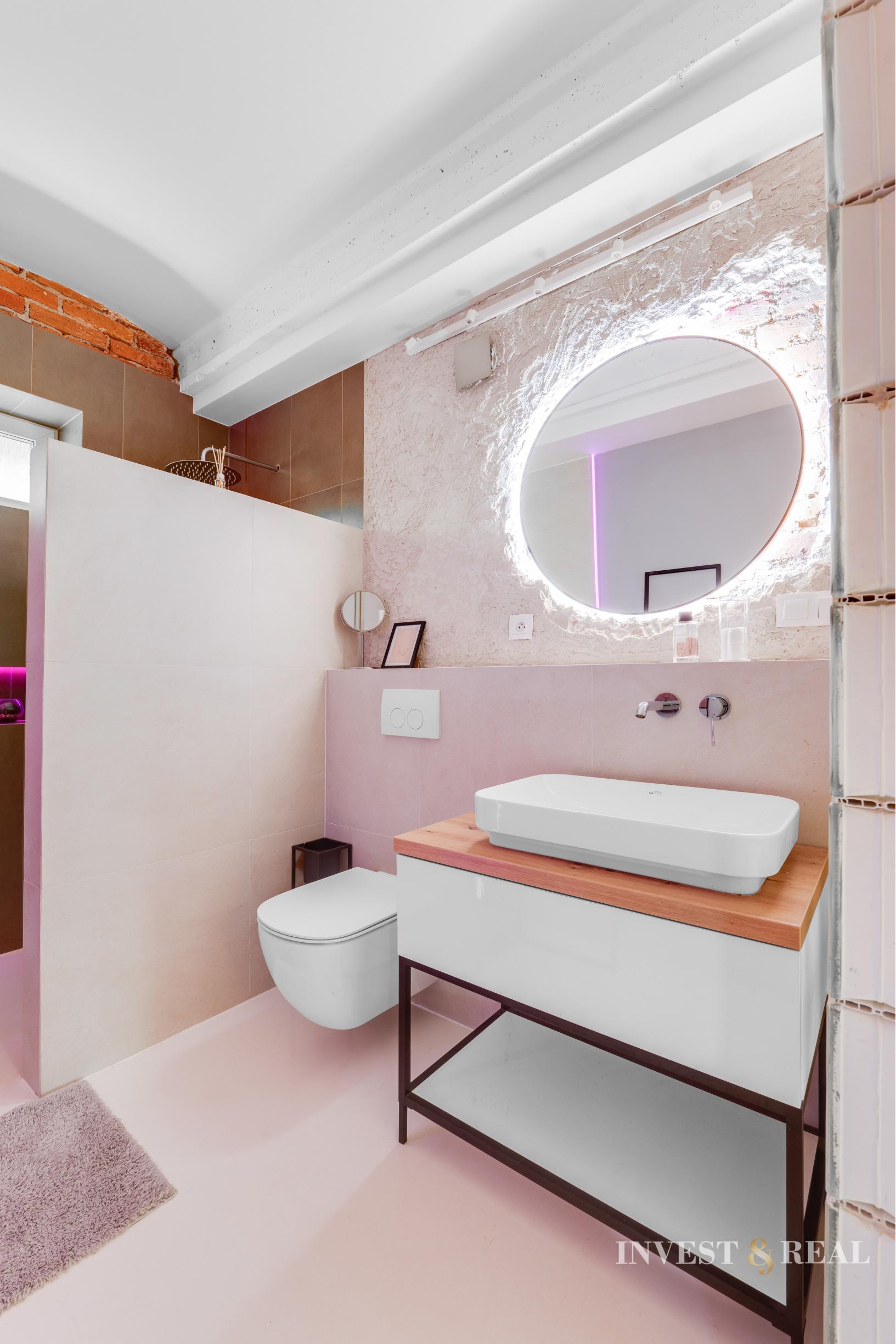 Dizajnový 2-izbový zrekonštruovaný byt | Košice - Bocatiova