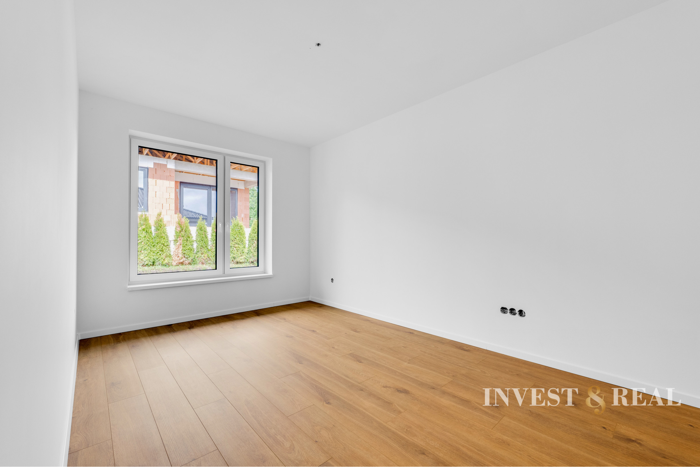 REZERVOVANÉ | NOVOSTAVBA | Moderný bungalov | NA KĽÚČ | Drienov