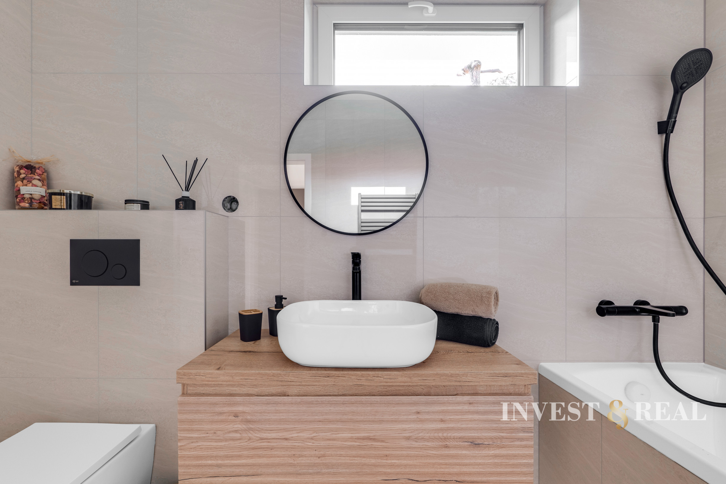 REZERVOVANÉ | NOVOSTAVBA | Moderný bungalov | NA KĽÚČ | Drienov