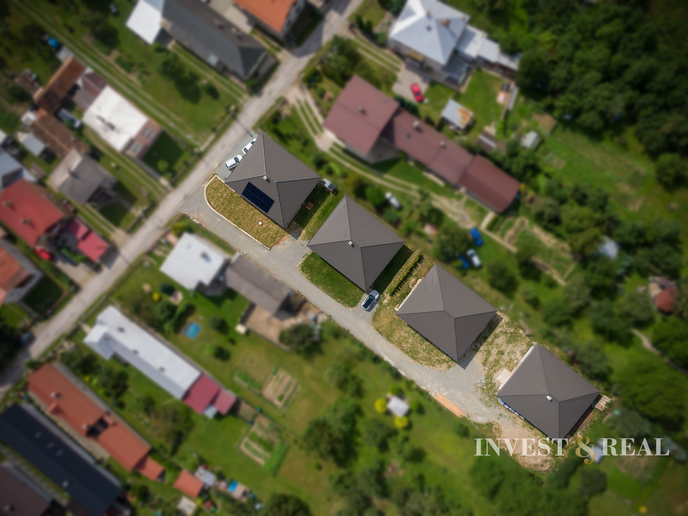 REZERVOVANÉ | NOVOSTAVBA | Moderný bungalov | NA KĽÚČ | Drienov