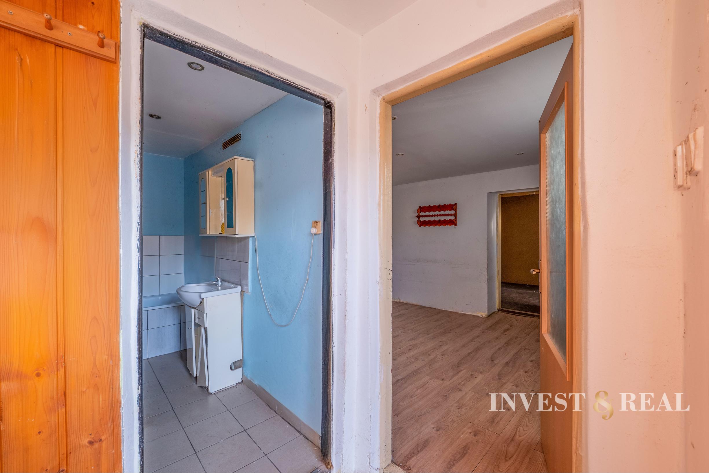 POZEMOK so starším rodinným domom | 752 m² | Košice - Poľov