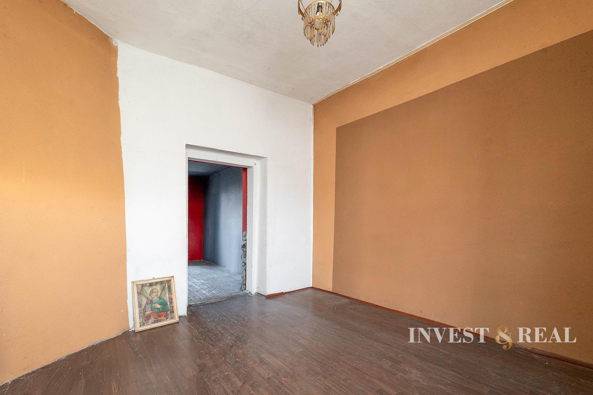 POZEMOK so starším rodinným domom | 752 m² | Košice - Poľov