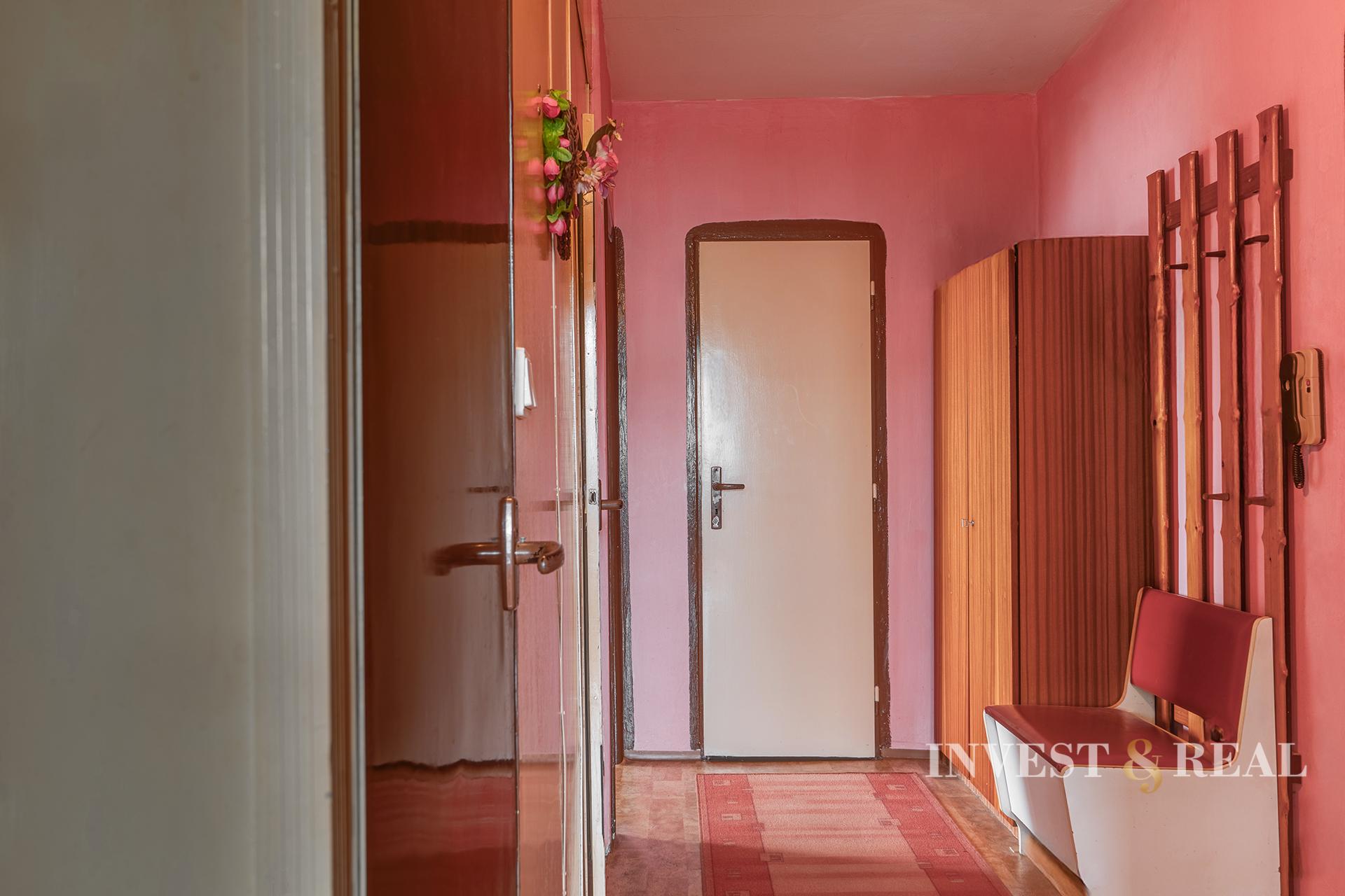 PÔVODNÝ STAV | 3 izbový byt | 55 m² | Medzev