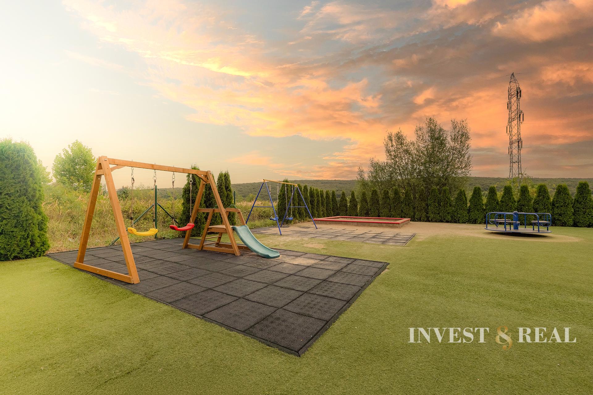 Podnikateľská budova s veľkorysým pozemkom | Ťahanovce