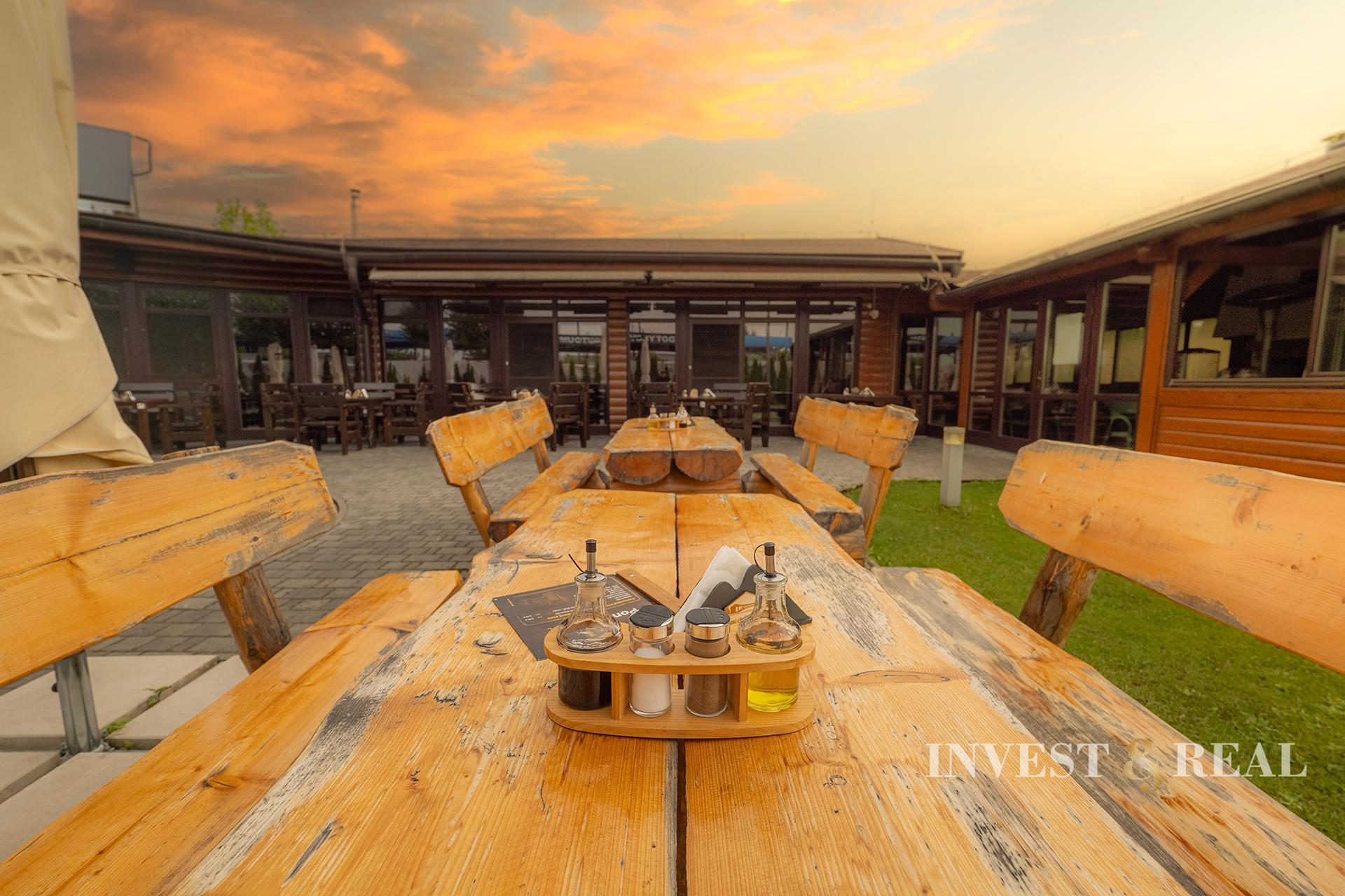 Podnikateľská budova s veľkorysým pozemkom | Ťahanovce