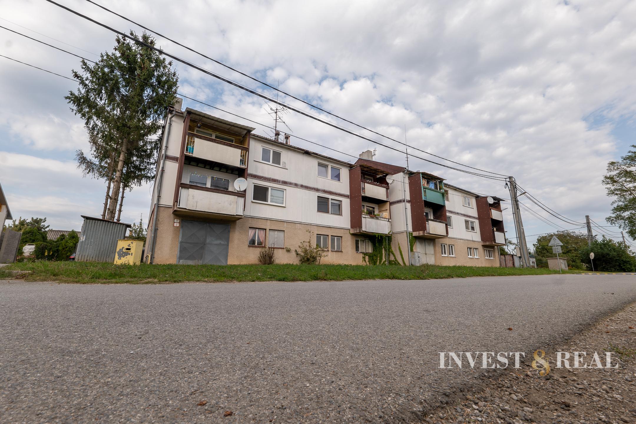 REZERVOVANÉ | 3 izbový byt s výbornou dostupnosťou do Košíc | Čečejovce