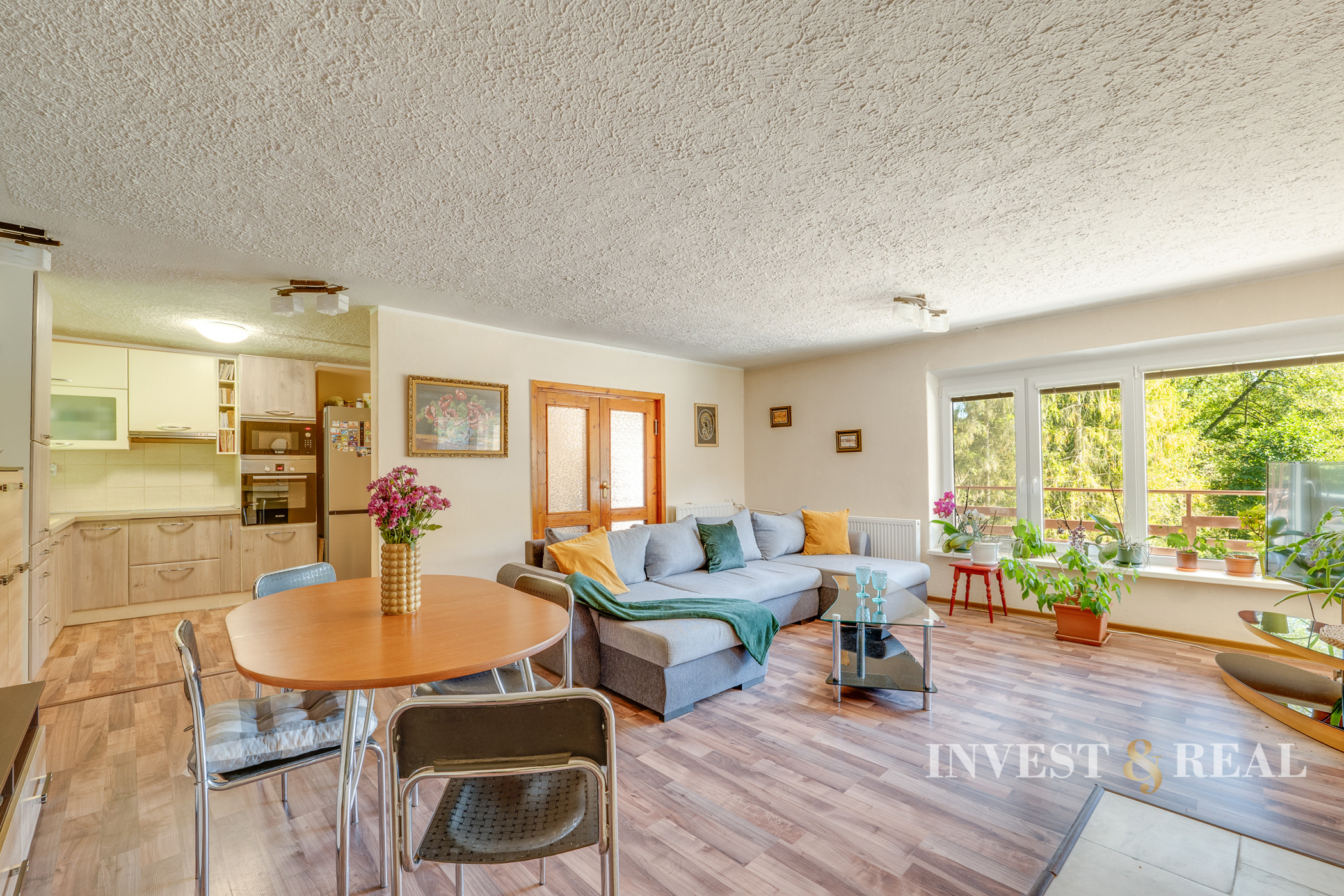 Priestranná chata v malebnej Šugovskej doline | Medzev