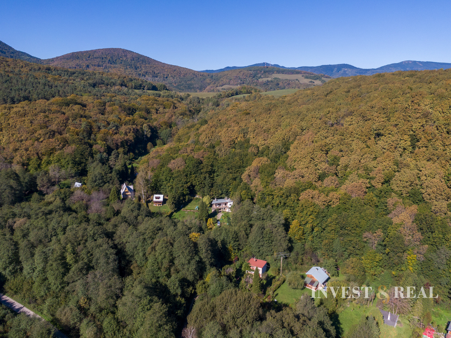 Priestranná chata v malebnej Šugovskej doline | Medzev