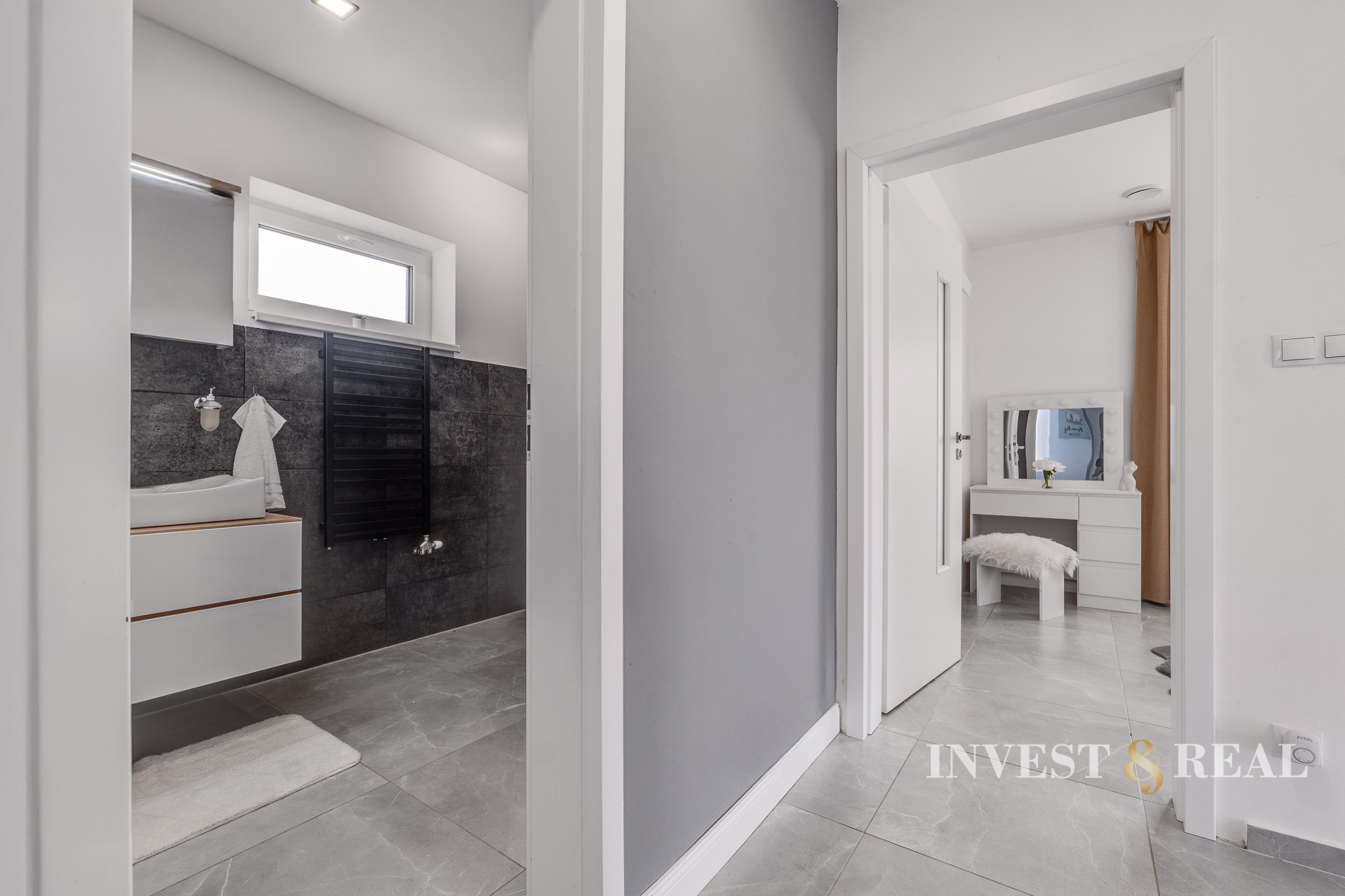 REZERVOVANÉ | Moderný plne zariadený 4 izbový rodinný dom v Seni