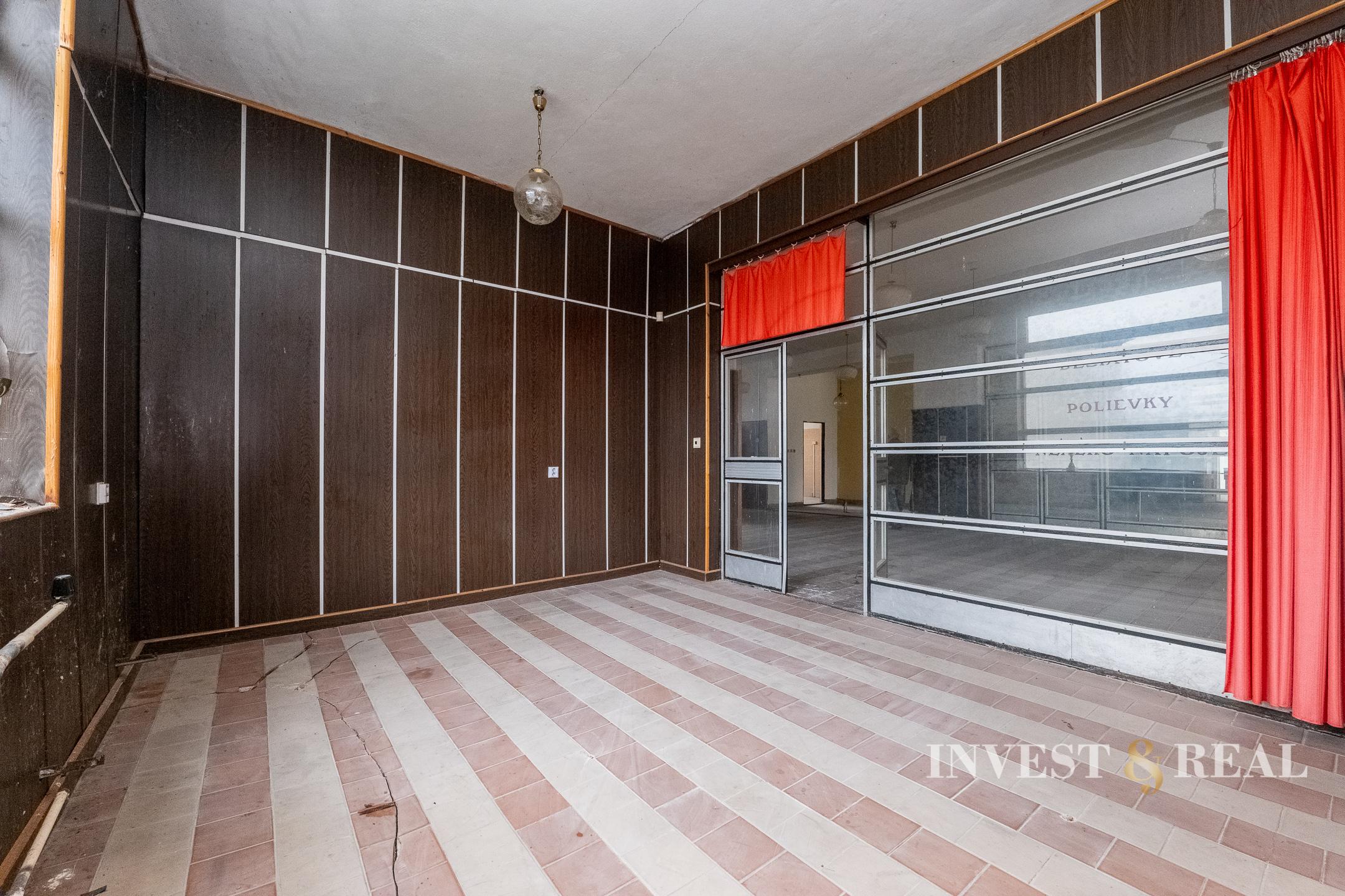 Polyfunkčná budova v obci Slivník | 30 km od Košíc a Volva