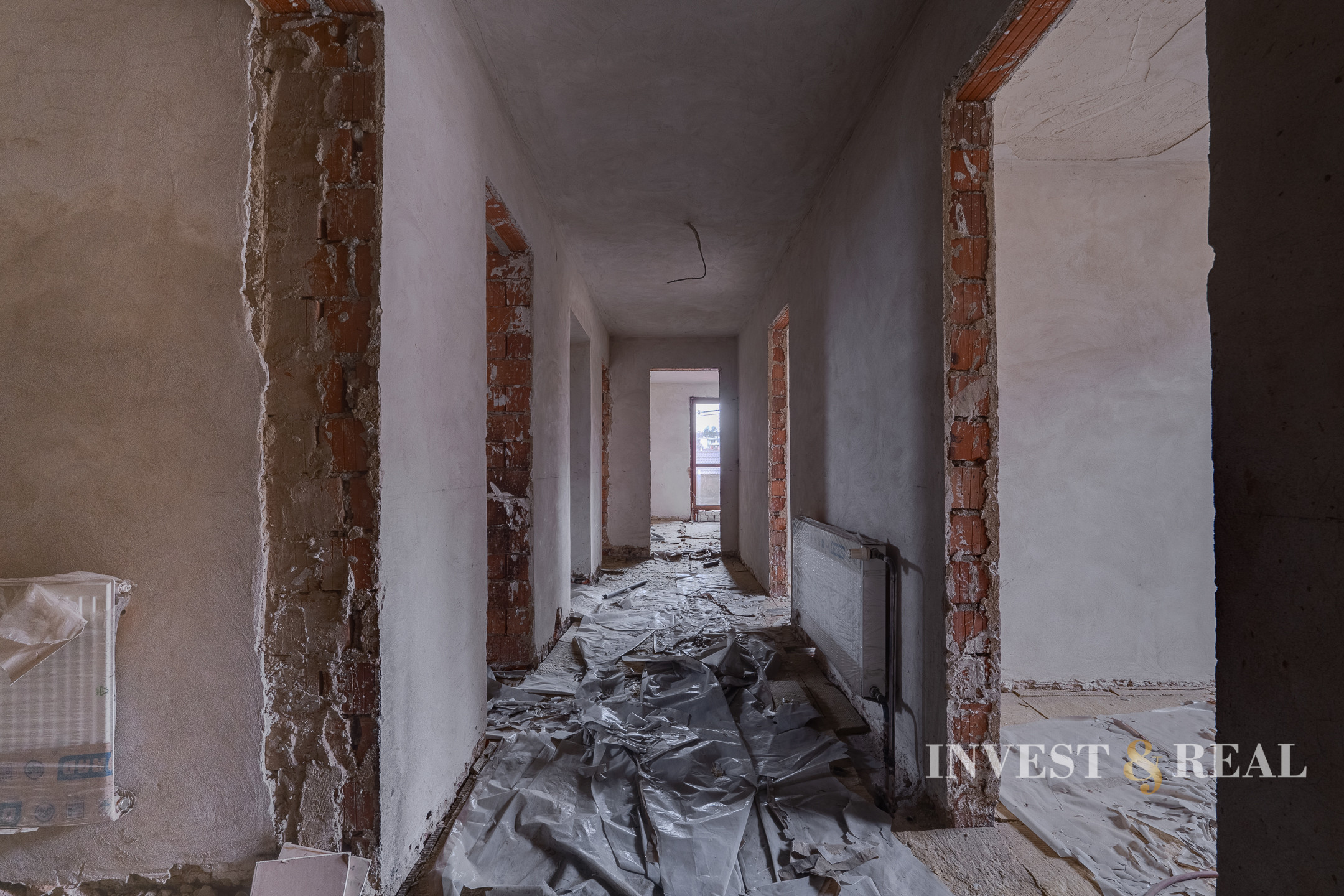 Starší dom s dvoma novými bytmi a povalou | Humenné