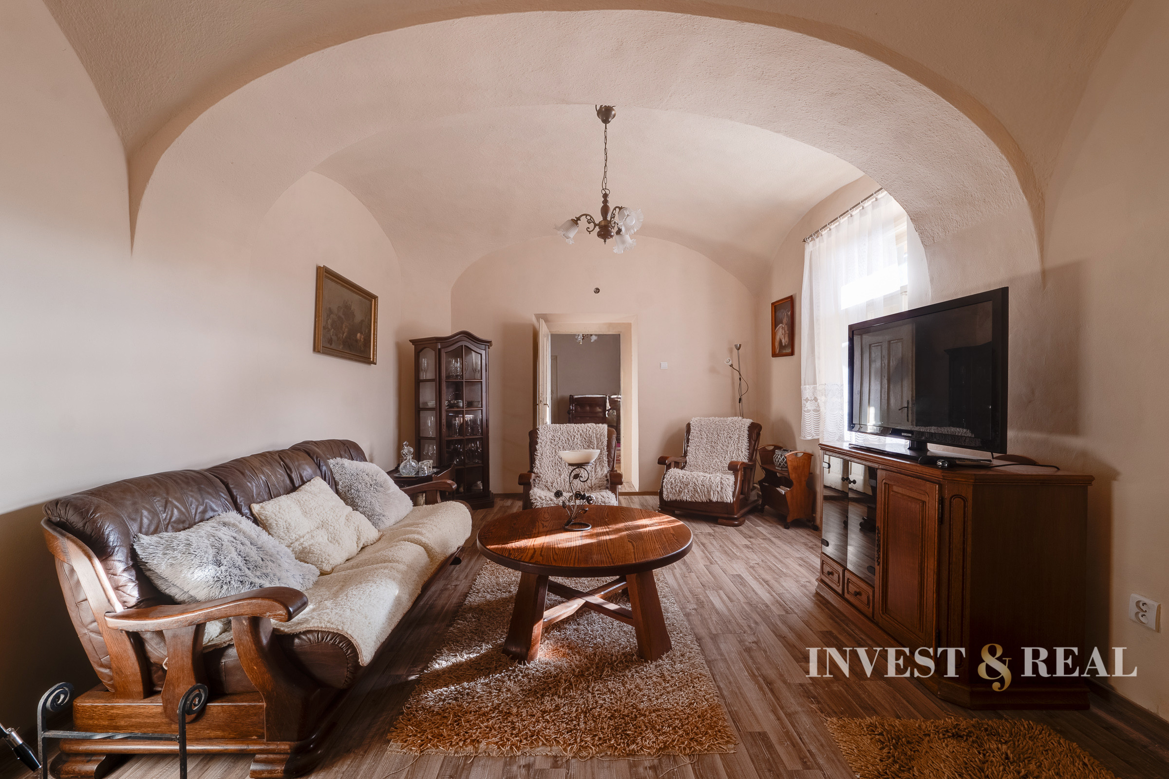 Historický zemiansky DOM vo Včelároch