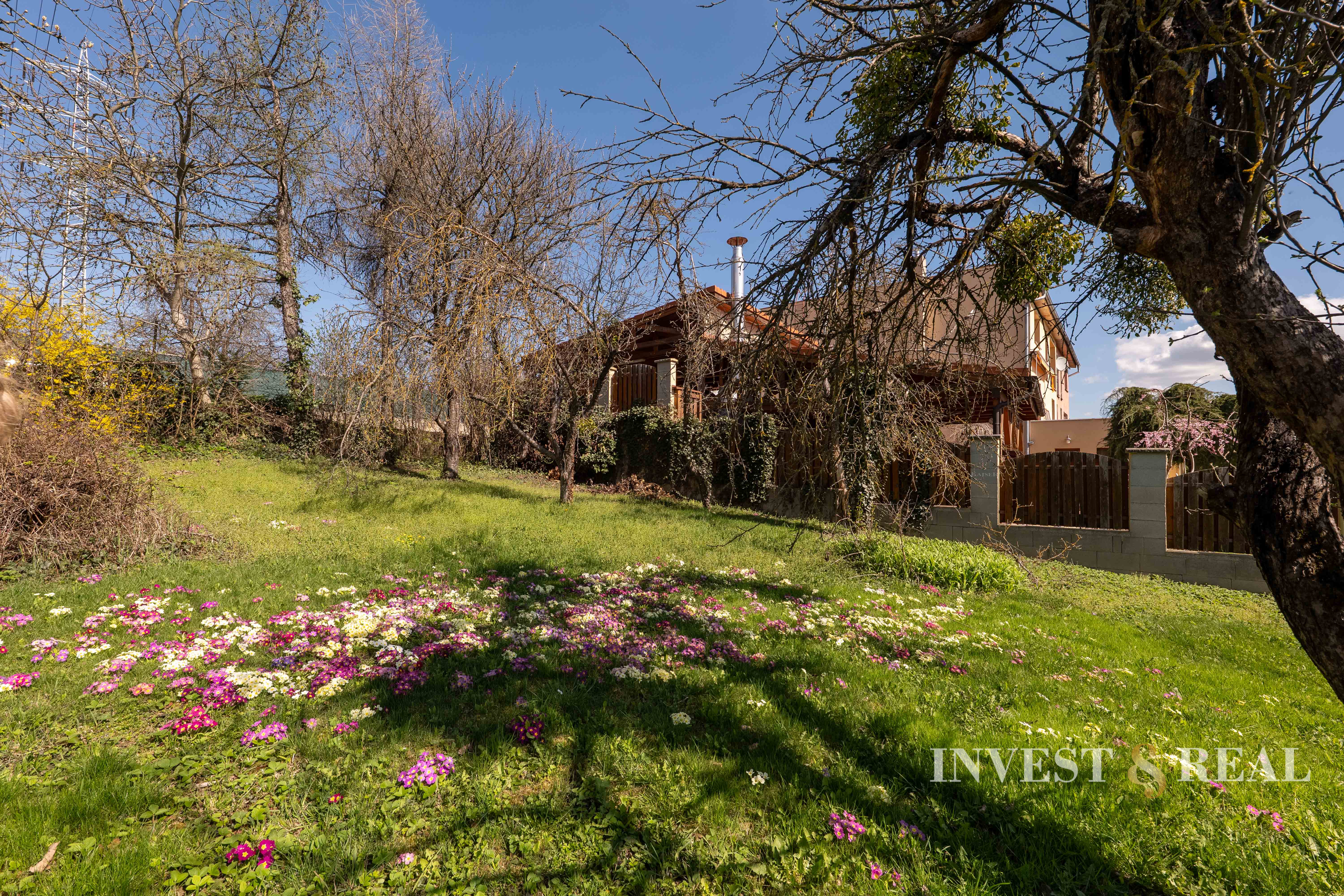 Pozemok s panoramatickým výhľadom | Vencová – Kalvária