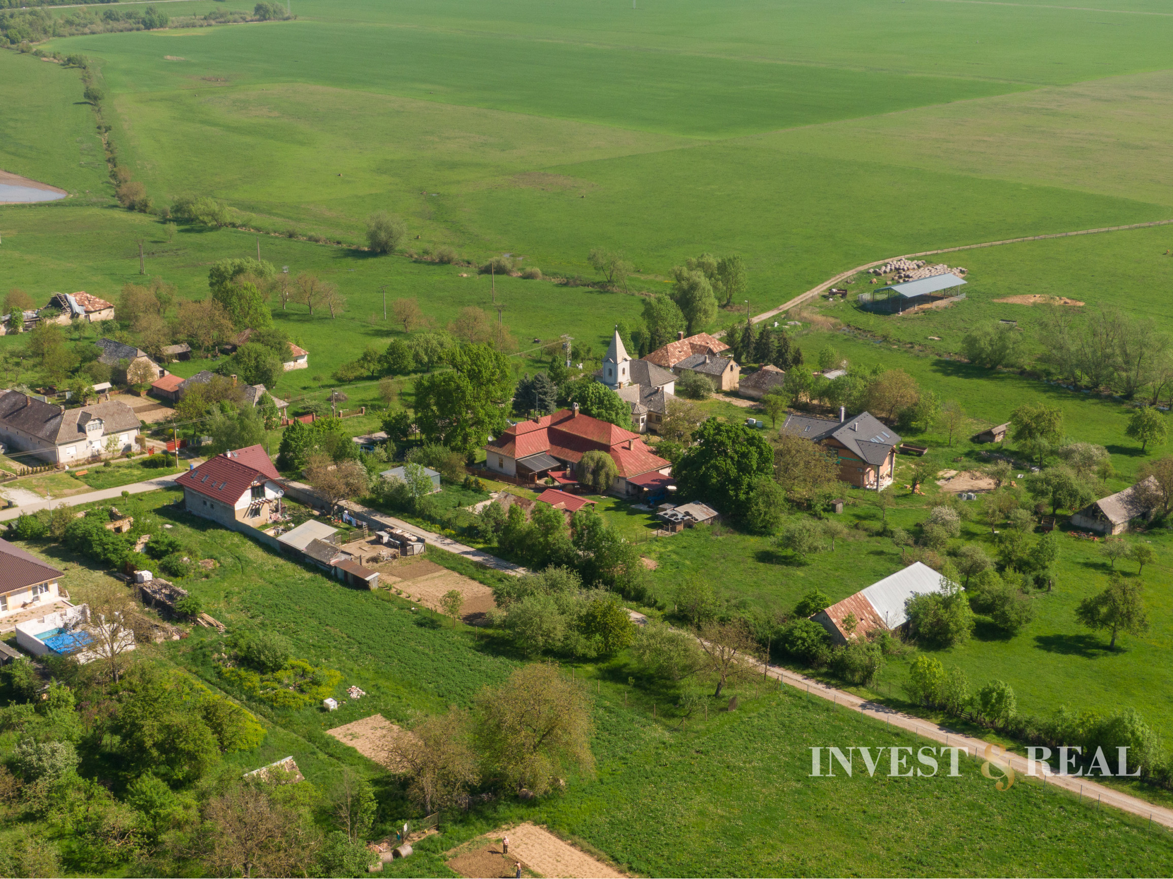 Historický zemiansky DOM vo Včelároch