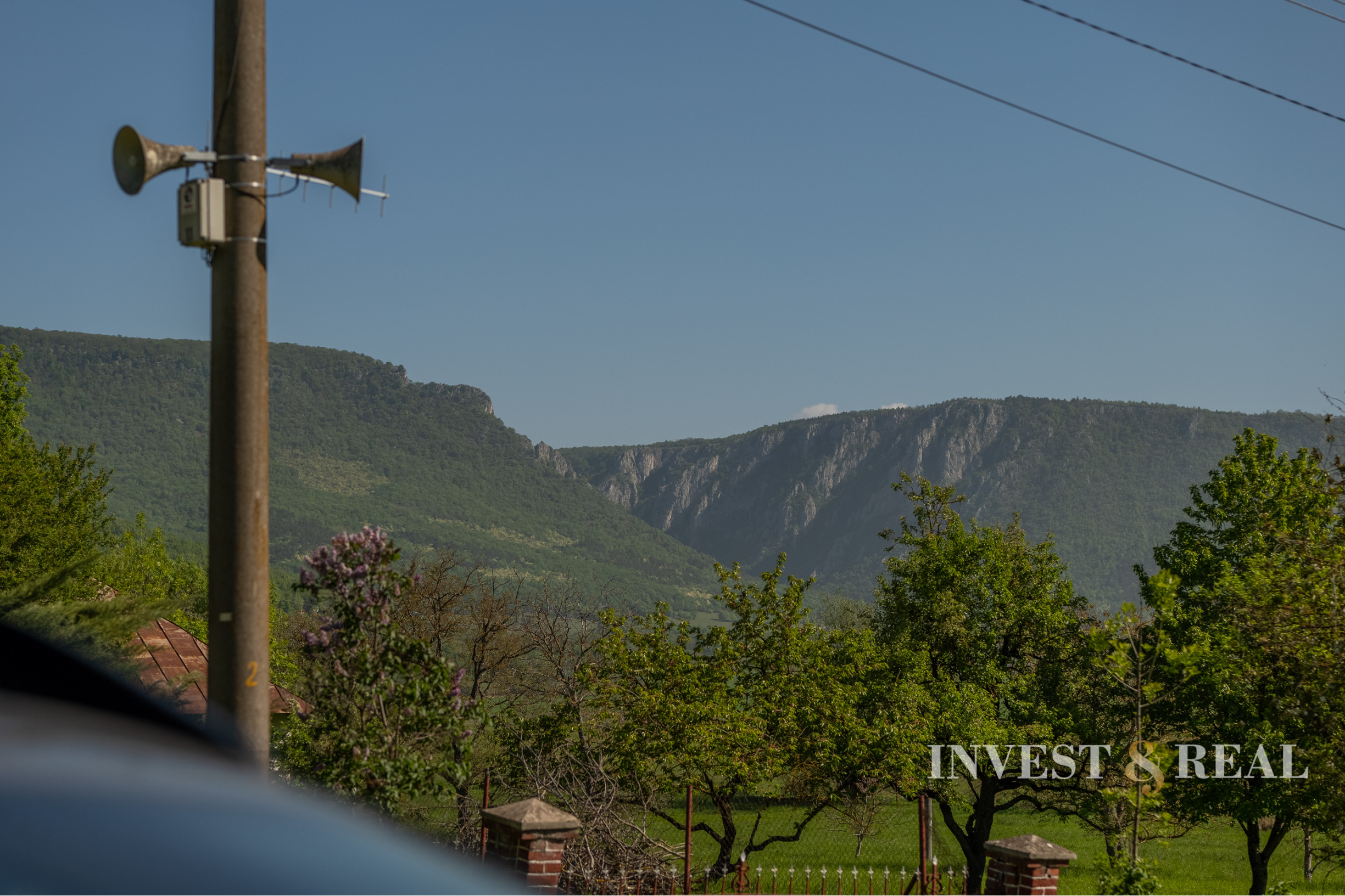 Historický zemiansky DOM vo Včelároch