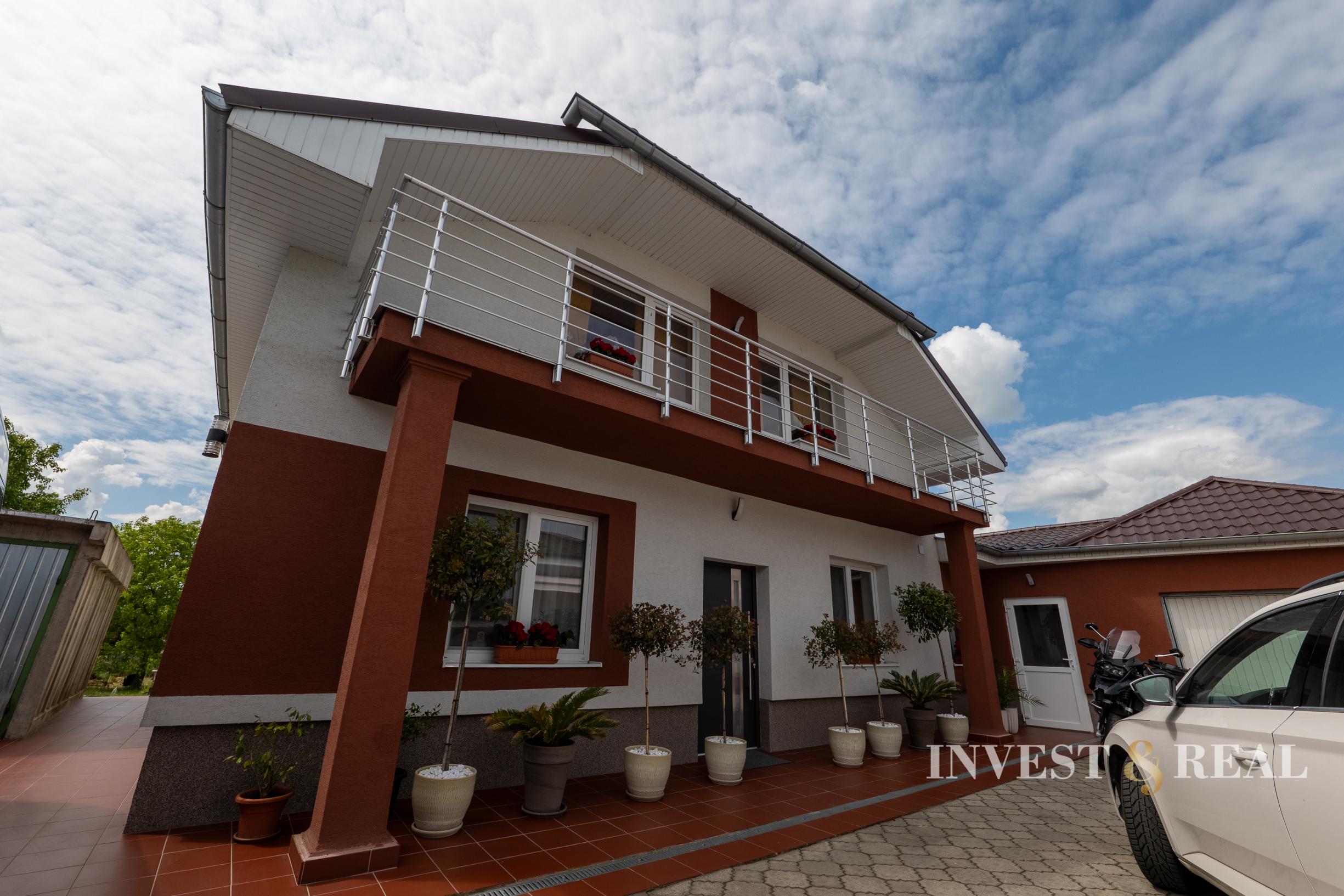 NA PREDAJ | Zabehnutá maloobchodná prevádzka FRESH s vysokým ročným obratom + rodinný dom a pozemok | Kráľovský Chlmec