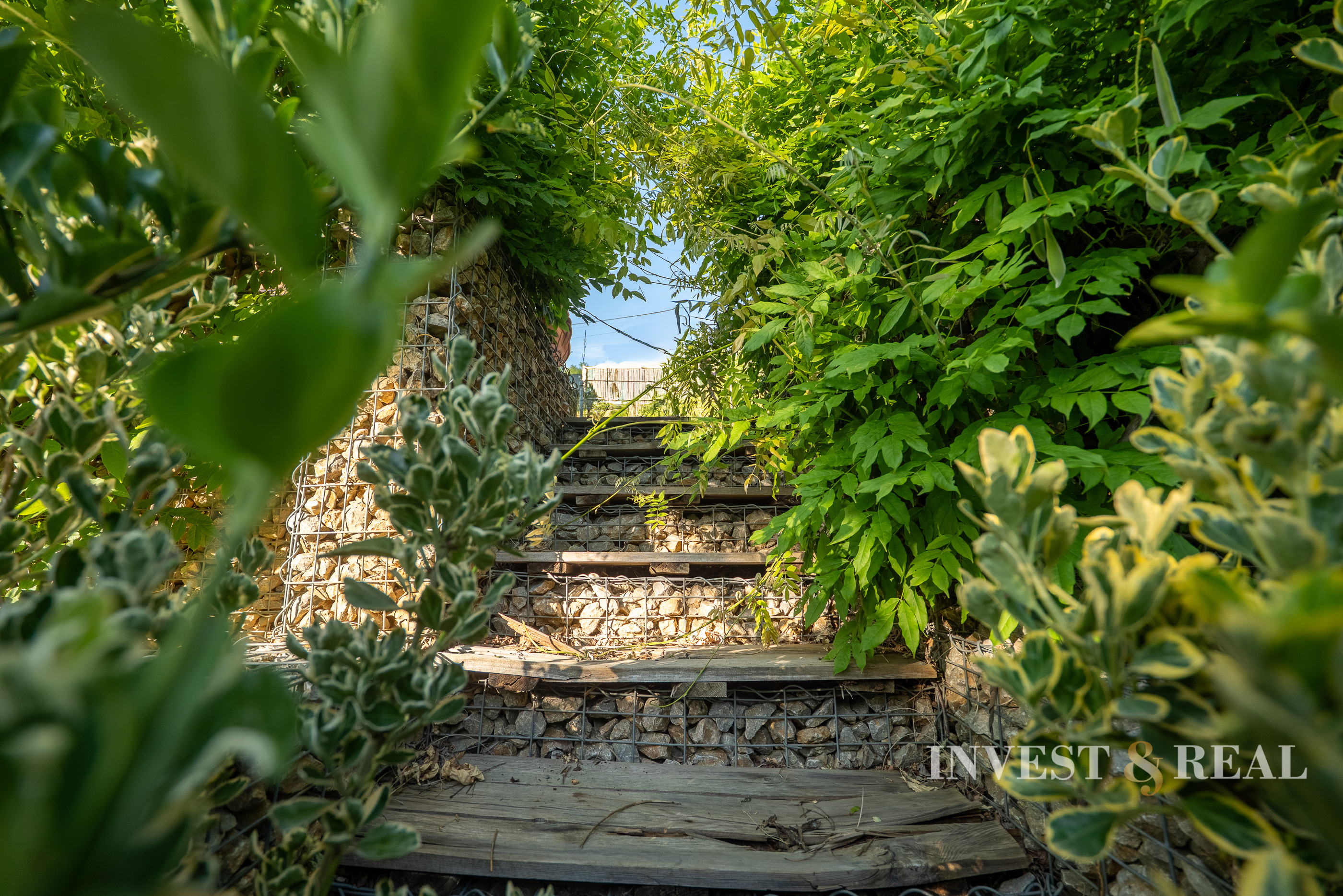 Pozemok s chatkou na podnikanie aj relax | Vyšné Opátske