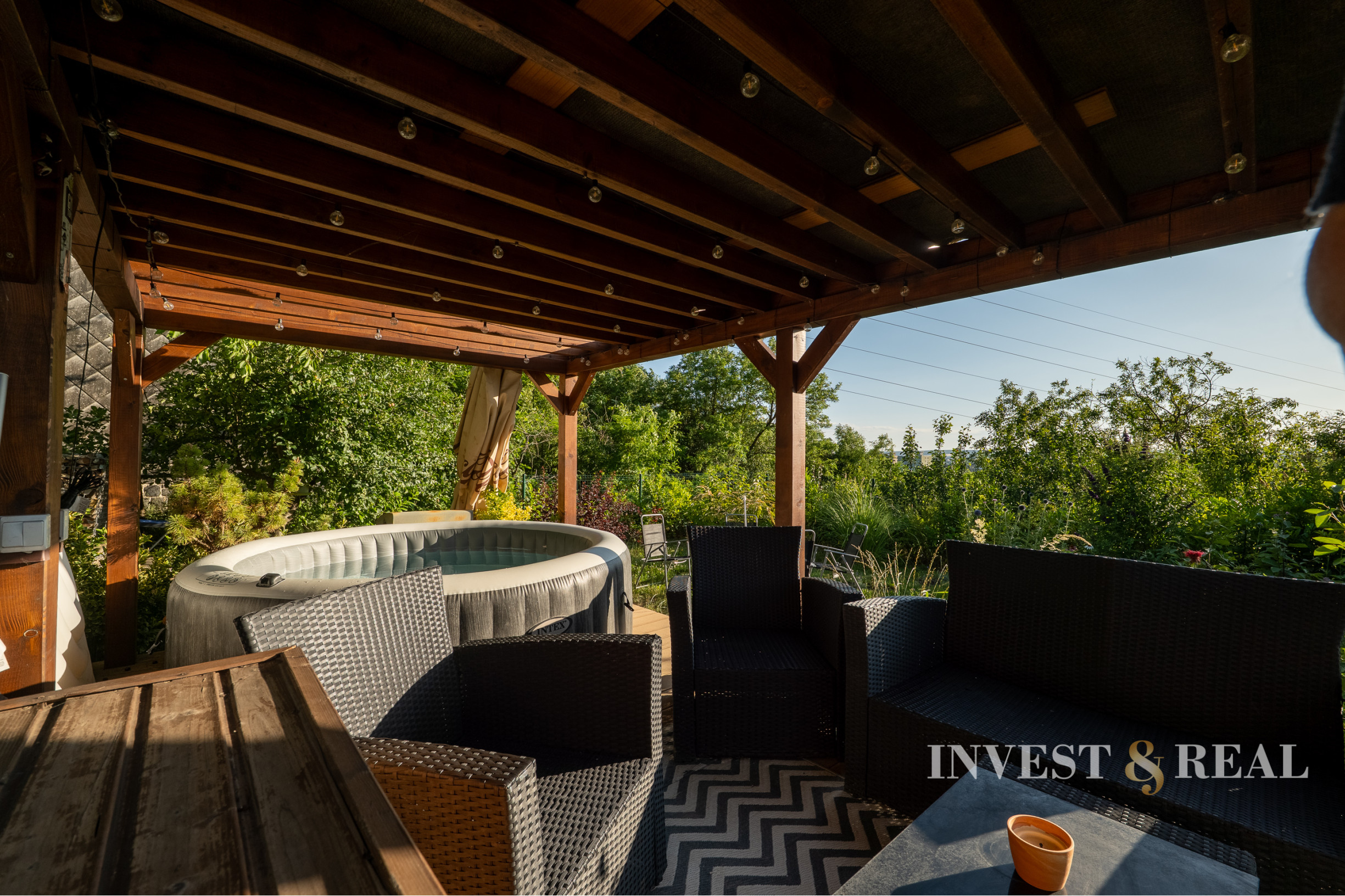 Pozemok s chatkou na podnikanie aj relax | Vyšné Opátske